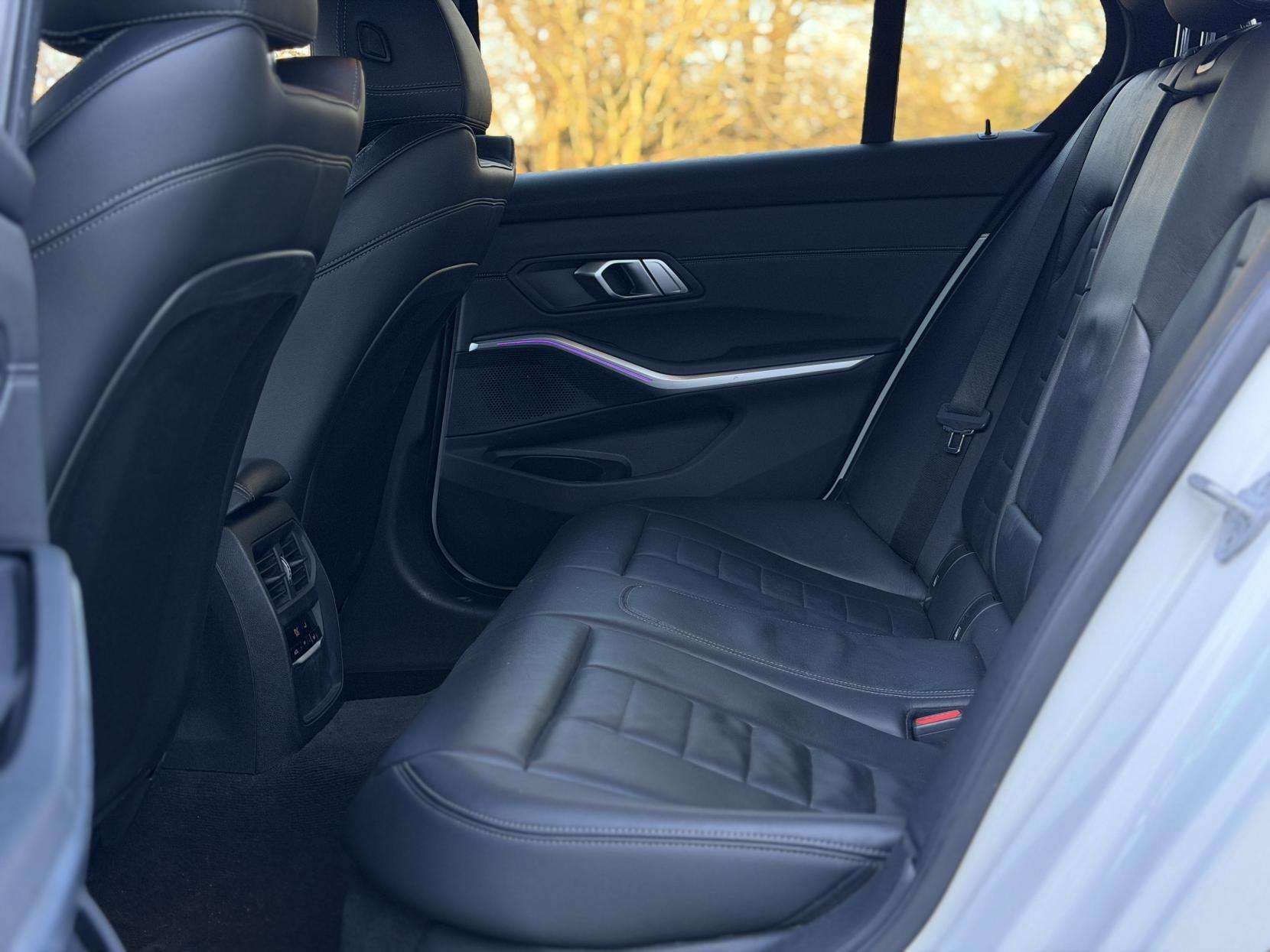 2019 BMW 3 SERIES 2019 BMW 3 SERIES