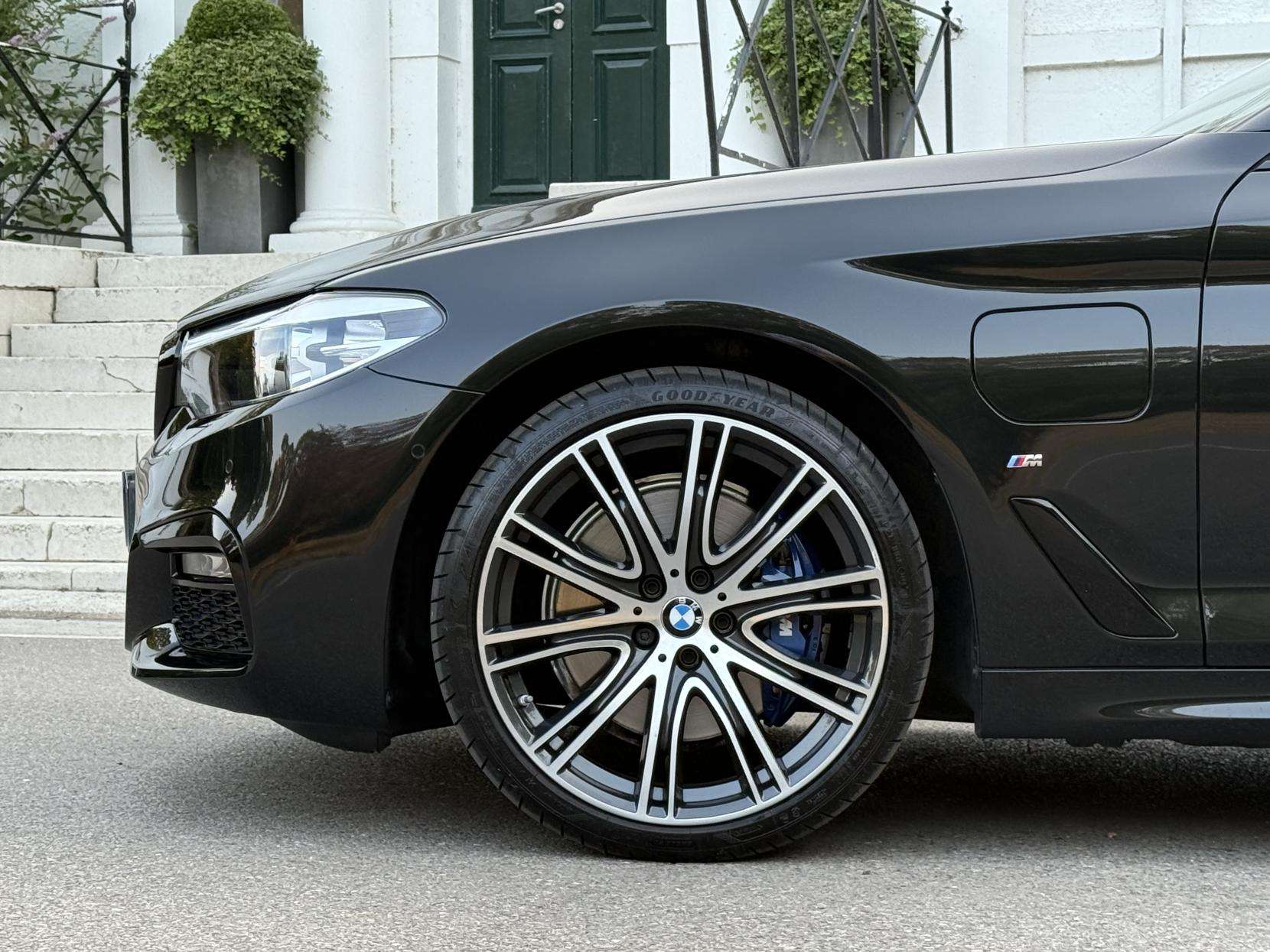 2018 BMW 5 SERIES 2018 BMW 5 SERIES
