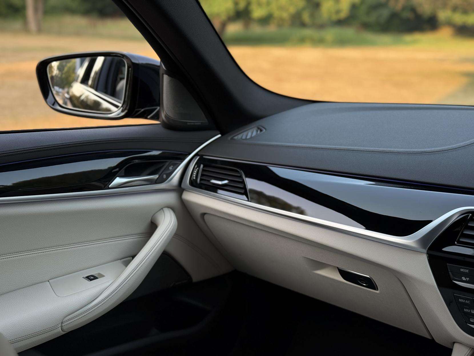 2018 BMW 5 SERIES 2018 BMW 5 SERIES