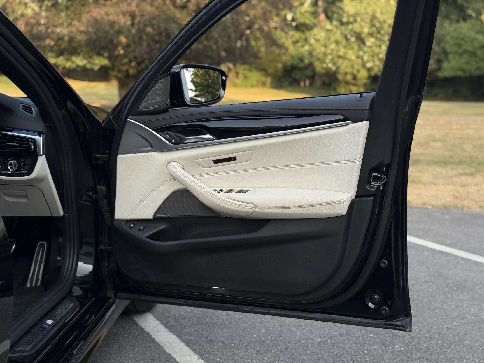 2018 BMW 5 SERIES 2018 BMW 5 SERIES