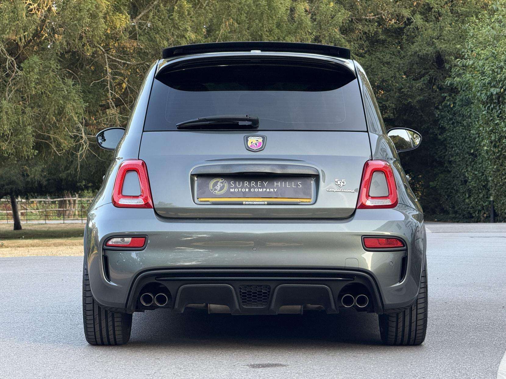 2017 ABARTH 595 2017 ABARTH 595