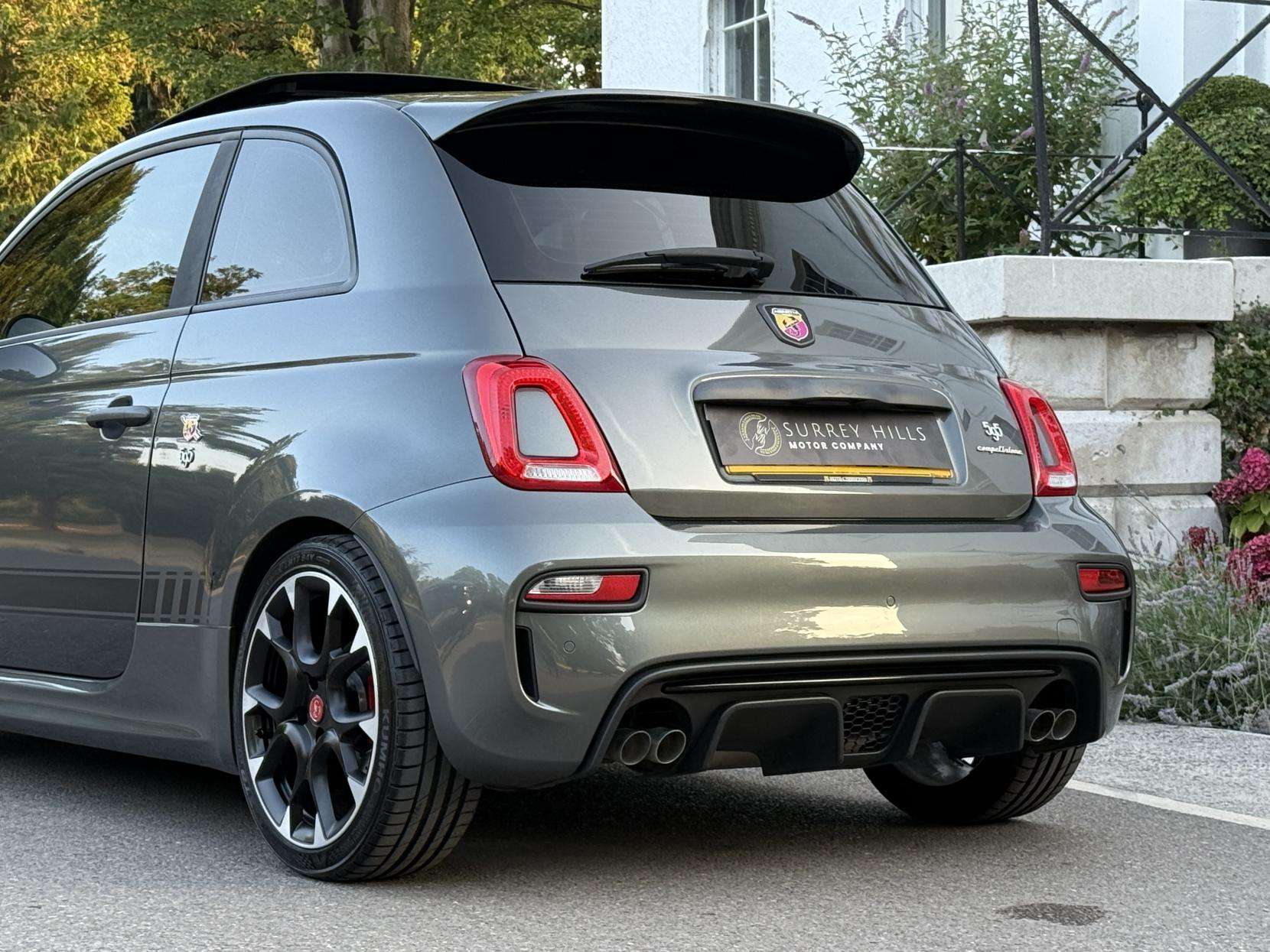 2017 ABARTH 595 2017 ABARTH 595