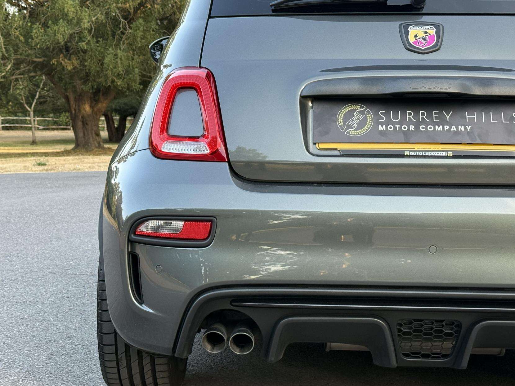 2017 ABARTH 595 2017 ABARTH 595