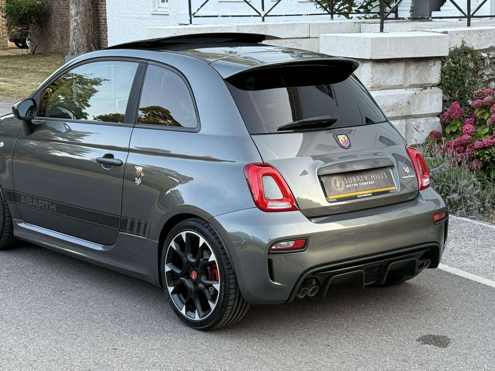 2017 ABARTH 595 2017 ABARTH 595