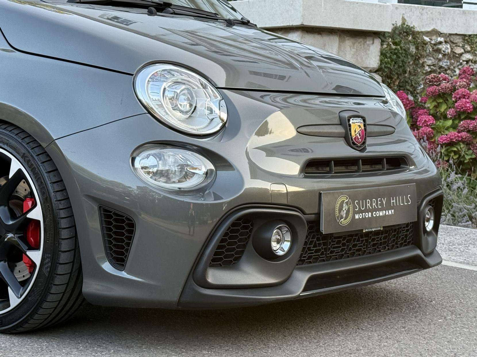 2017 ABARTH 595 2017 ABARTH 595