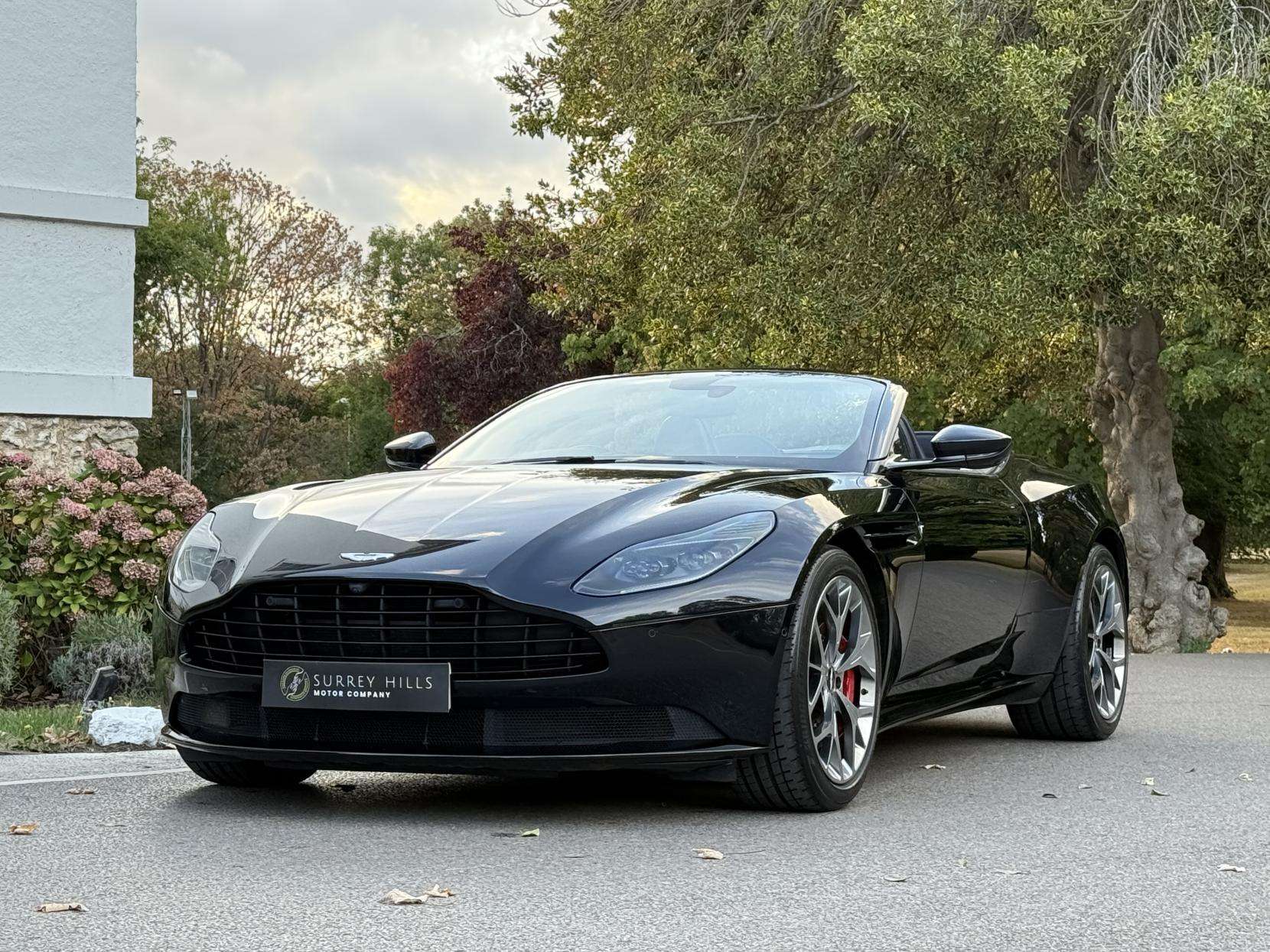 A 2019 ASTON MARTIN DB11 4.0 V8 Volante 2dr Petrol Auto Euro 6 (s/s) (510 ps) A 2019 ASTON MARTIN DB11 4.0 V8 Volante 2dr Petrol Auto Euro 6 (s/s) (510 ps)