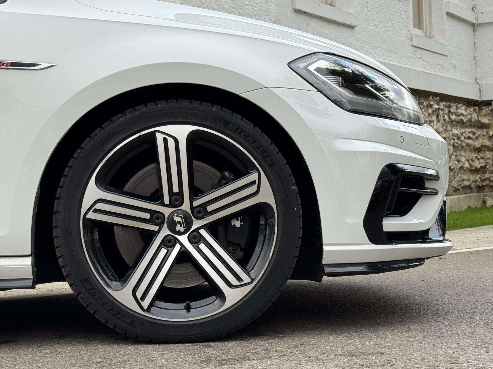 2018 VOLKSWAGEN GOLF 2018 VOLKSWAGEN GOLF