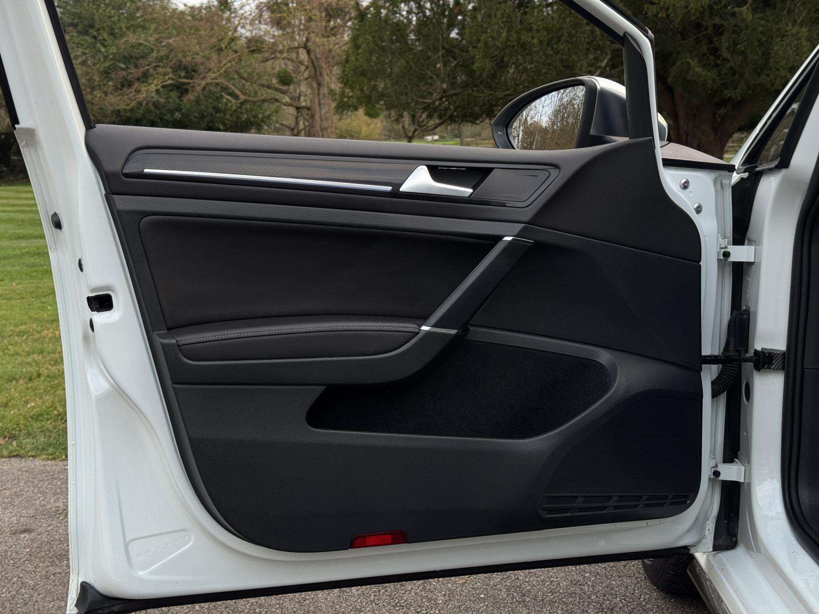 2018 VOLKSWAGEN GOLF 2018 VOLKSWAGEN GOLF