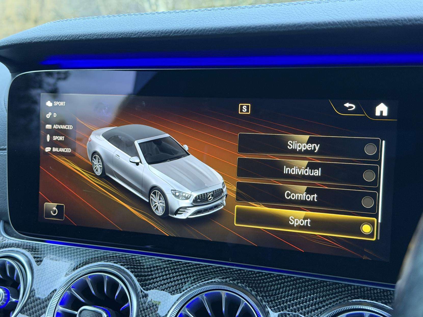 2021 MERCEDES-BENZ E CLASS 2021 MERCEDES-BENZ E CLASS