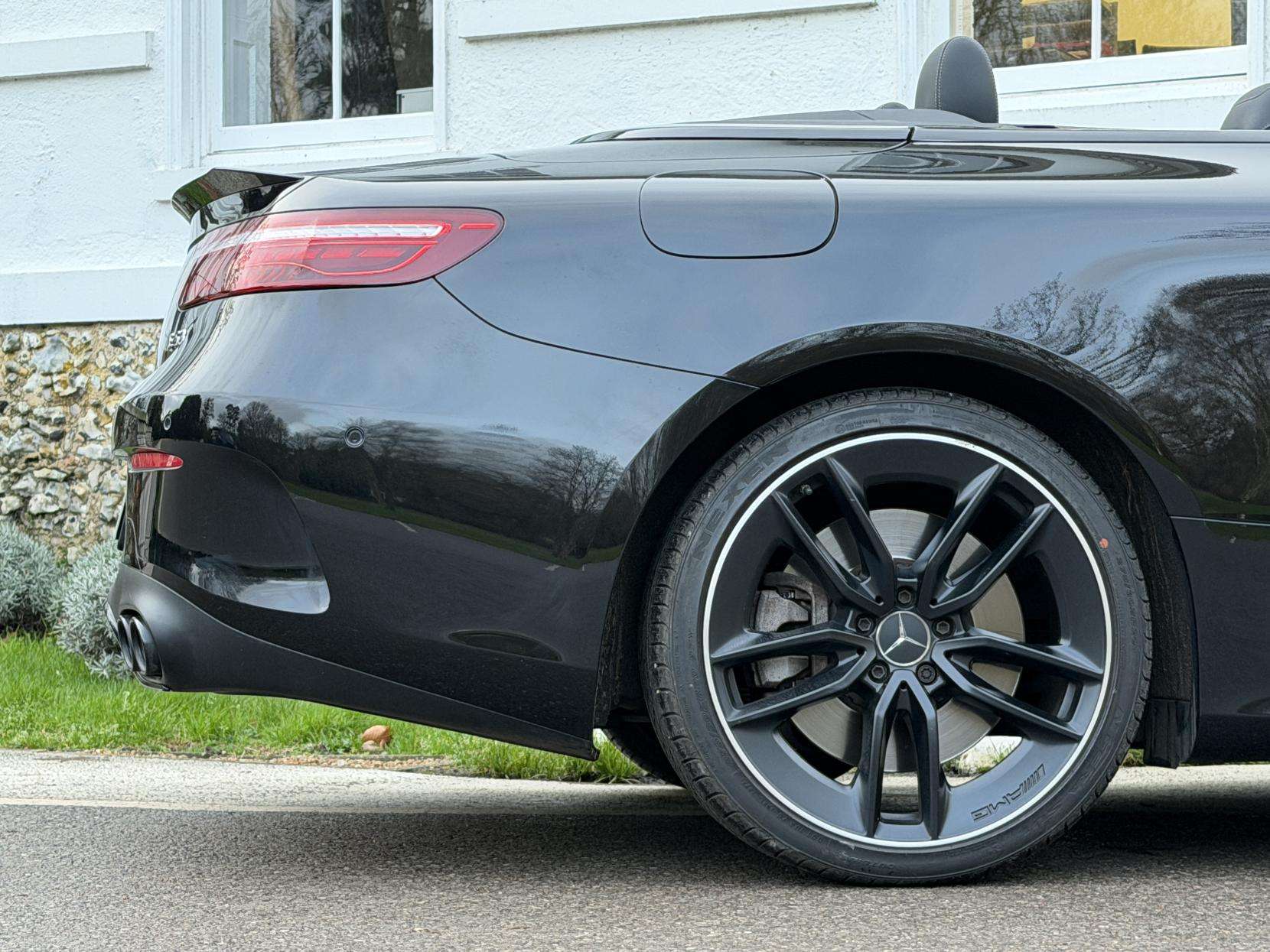 2021 MERCEDES-BENZ E CLASS 2021 MERCEDES-BENZ E CLASS