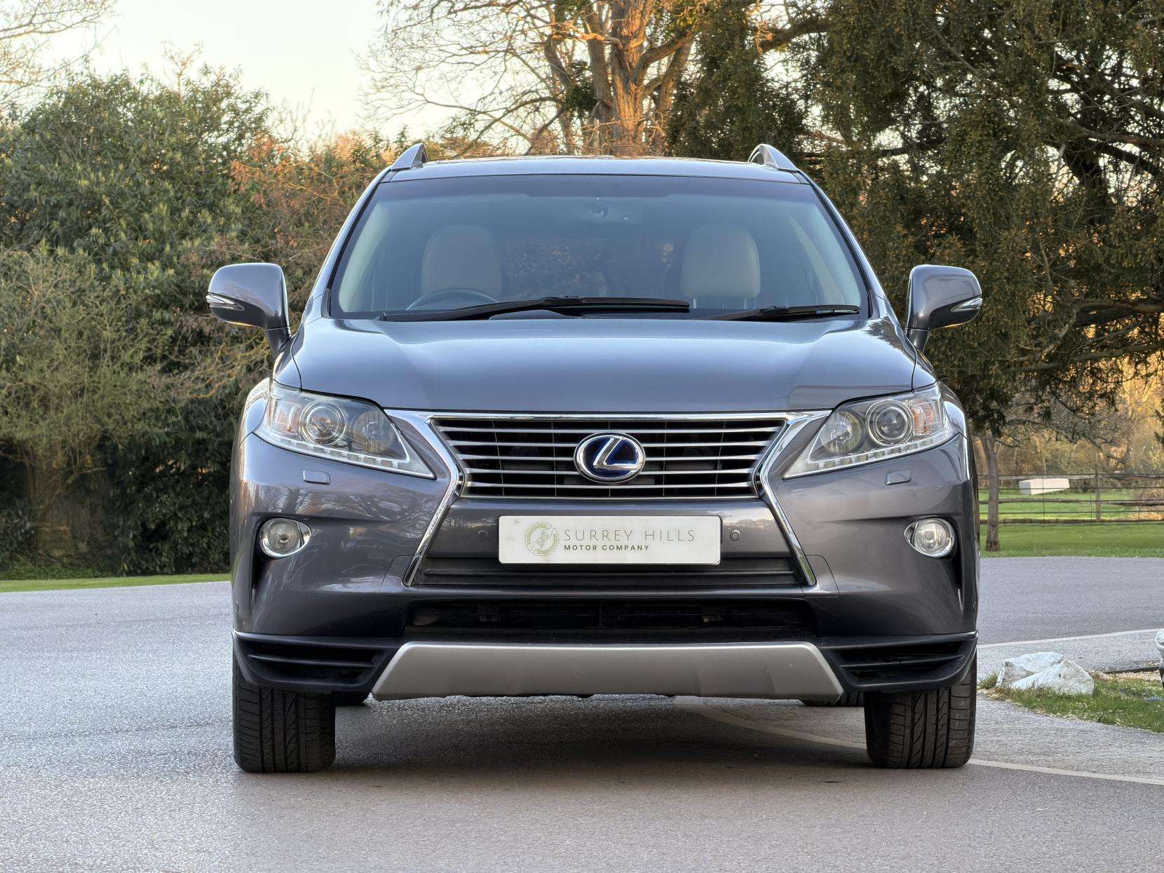 A 2013 LEXUS RX 3.5 450h V6 Luxury SUV 5dr Petrol Hybrid CVT 4WD Euro 5 (s/s) (299 ps) A 2013 LEXUS RX 3.5 450h V6 Luxury SUV 5dr Petrol Hybrid CVT 4WD Euro 5 (s/s) (299 ps)
