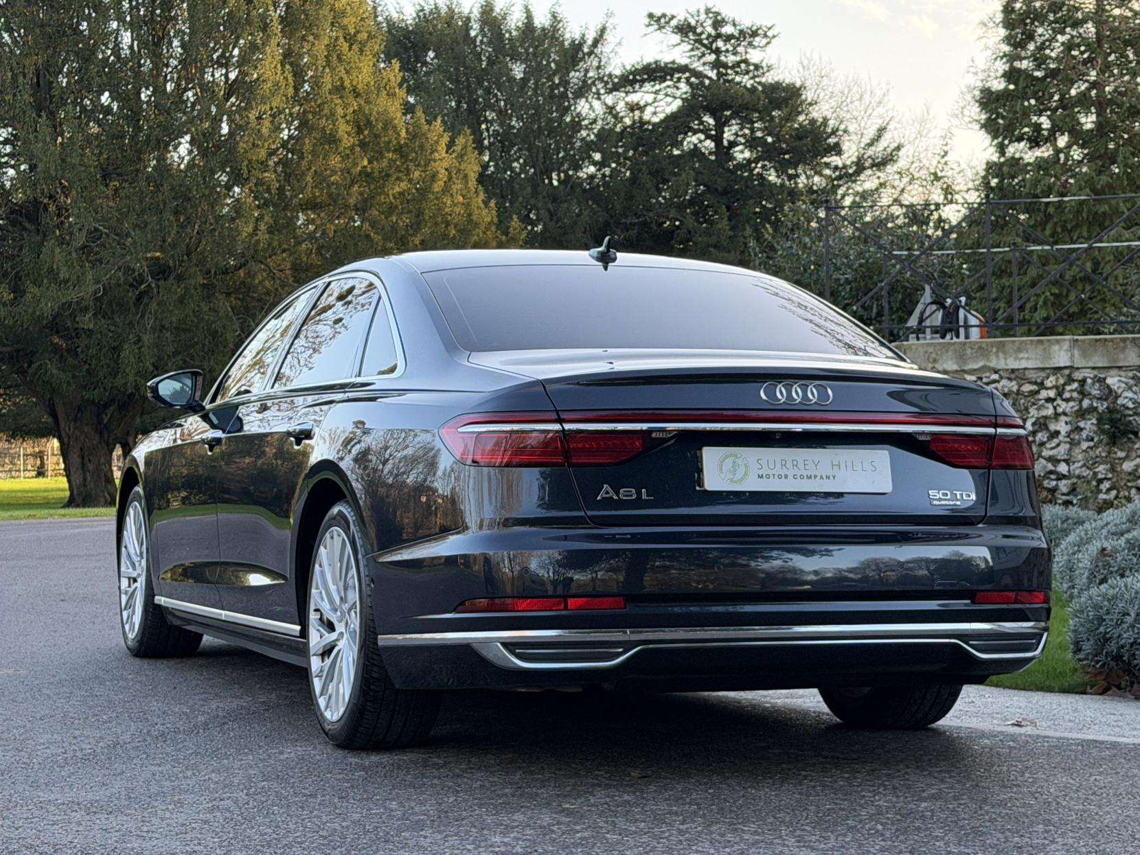 2018 AUDI A8 2018 AUDI A8