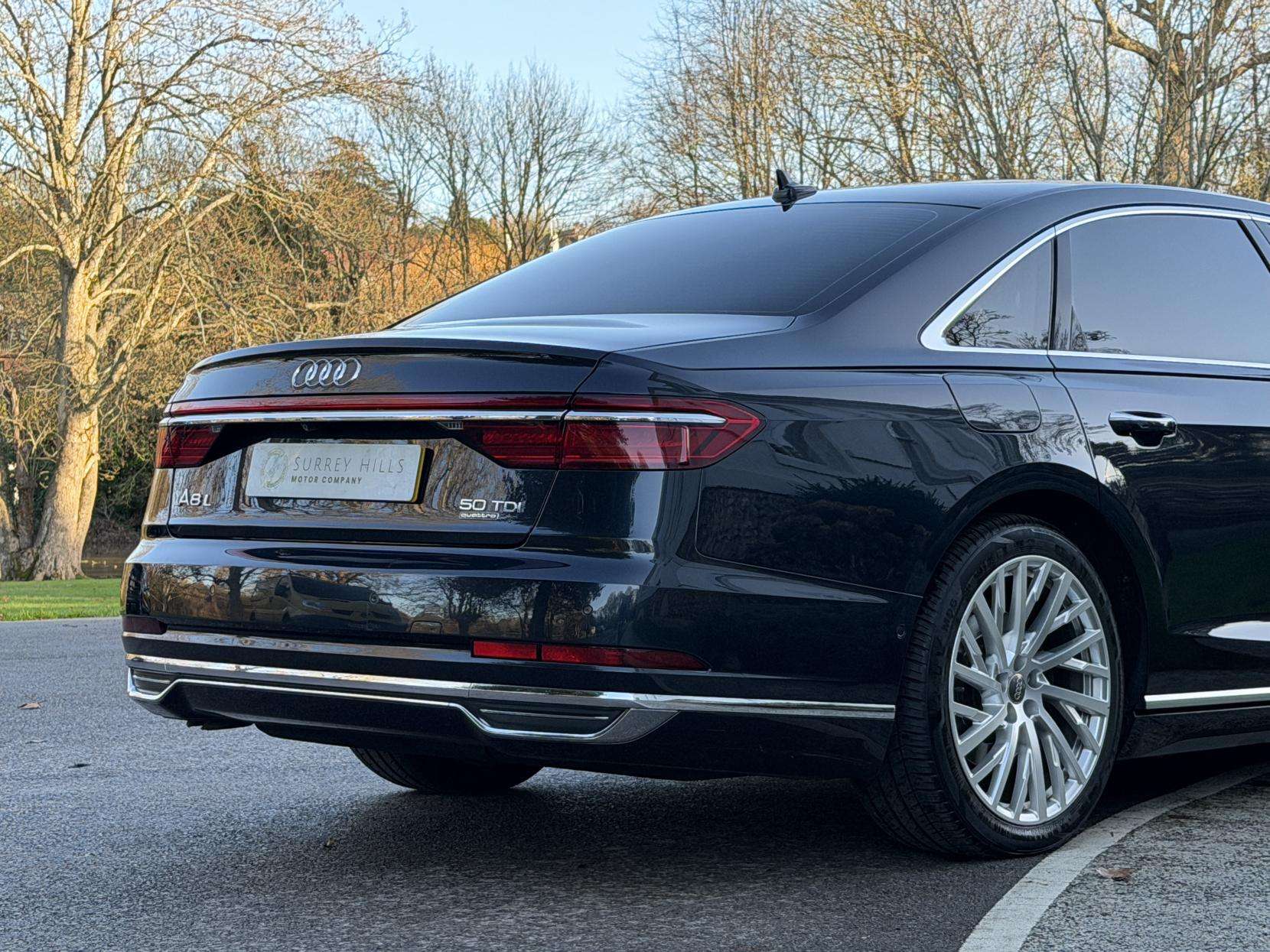 2018 AUDI A8 2018 AUDI A8