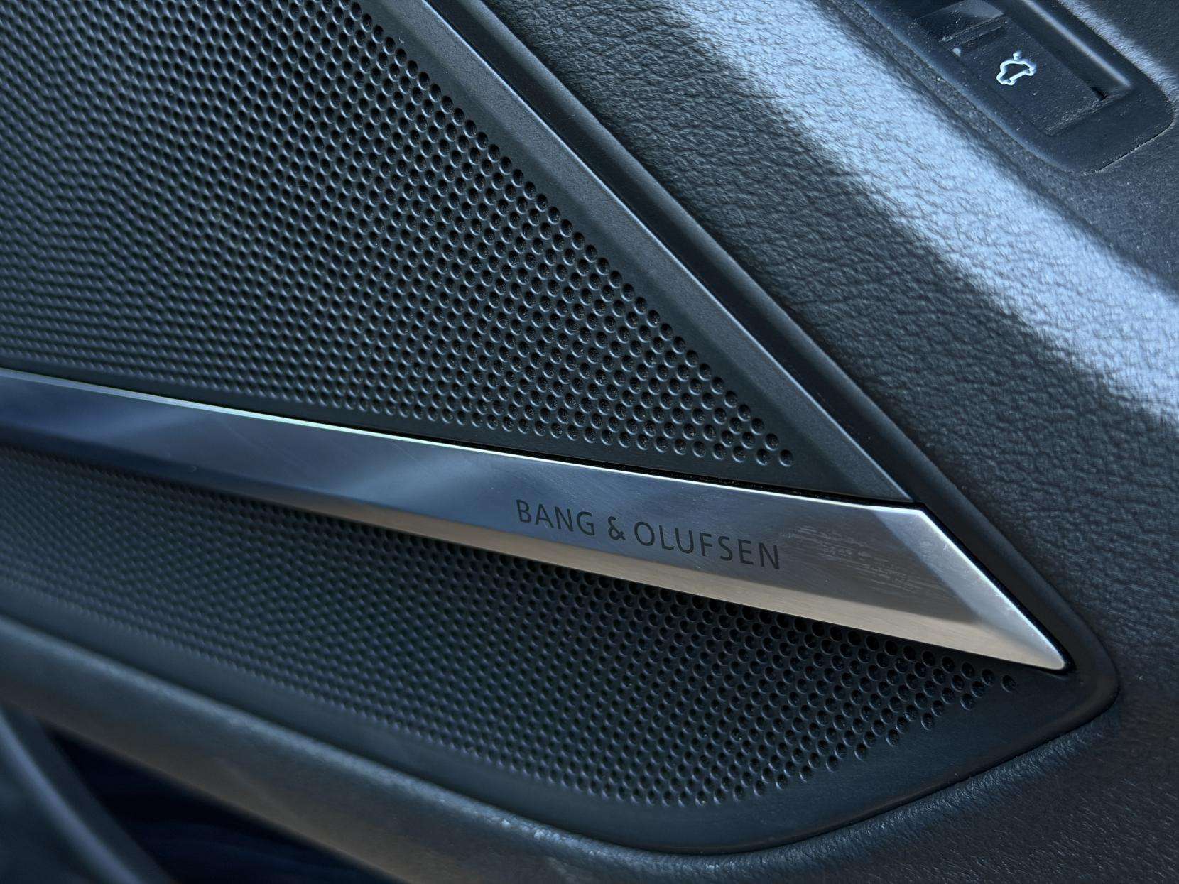 2018 AUDI A8 2018 AUDI A8