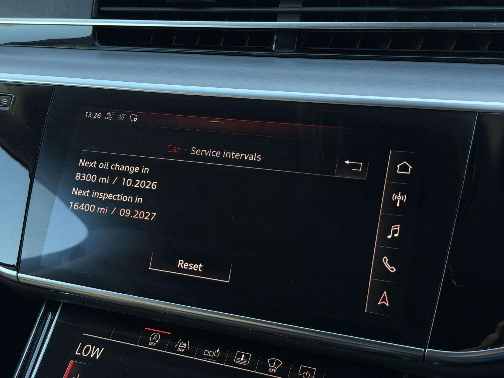 2018 AUDI A8 2018 AUDI A8