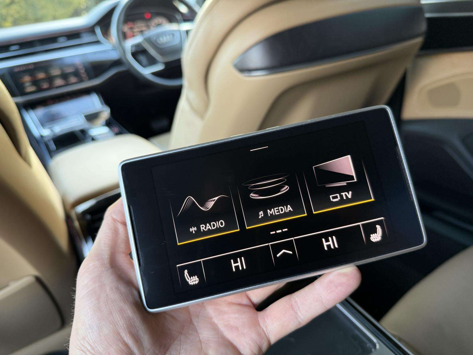 2018 AUDI A8 2018 AUDI A8