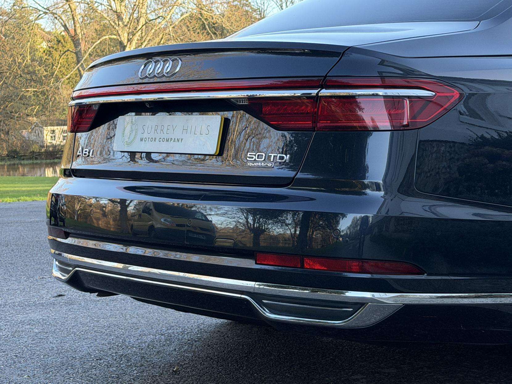 2018 AUDI A8 2018 AUDI A8