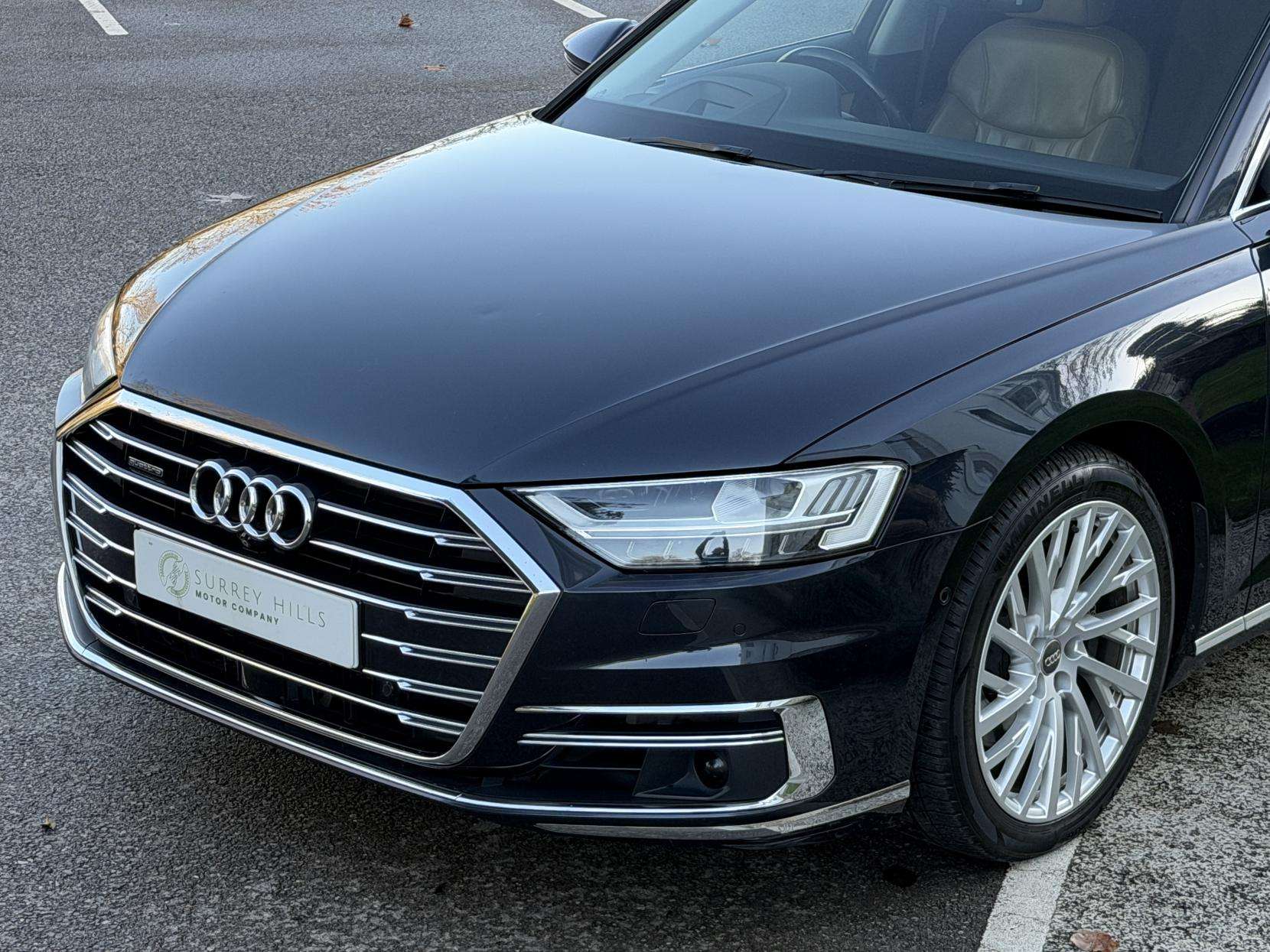 2018 AUDI A8 2018 AUDI A8