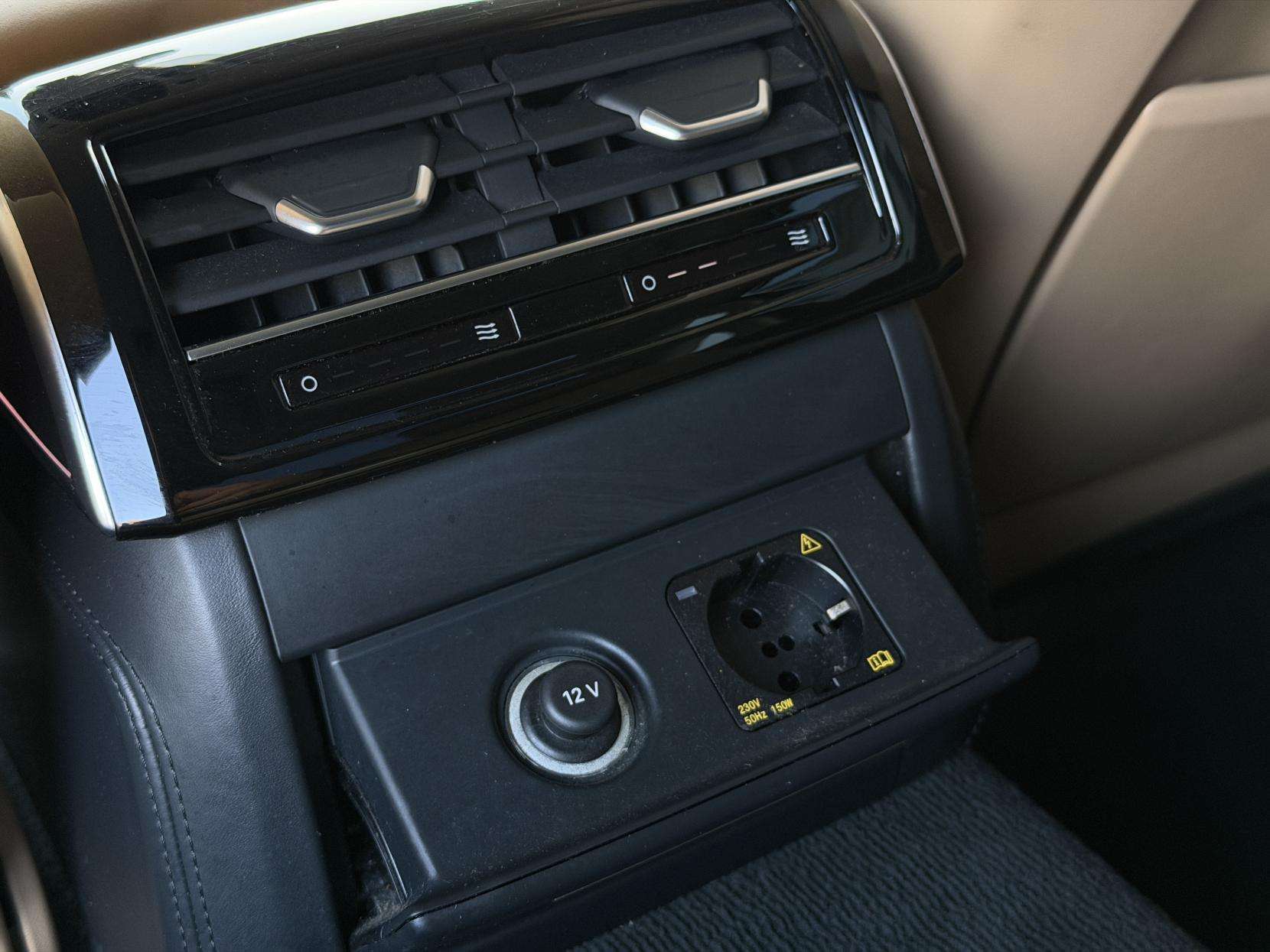 2018 AUDI A8 2018 AUDI A8