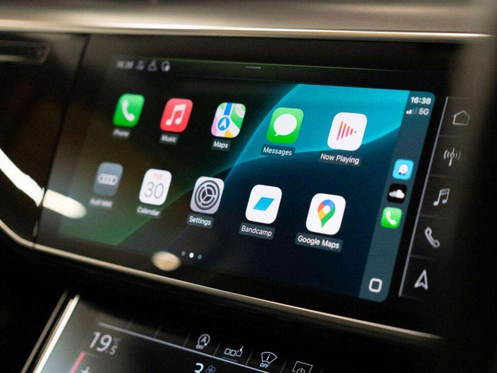 2018 AUDI A8 2018 AUDI A8