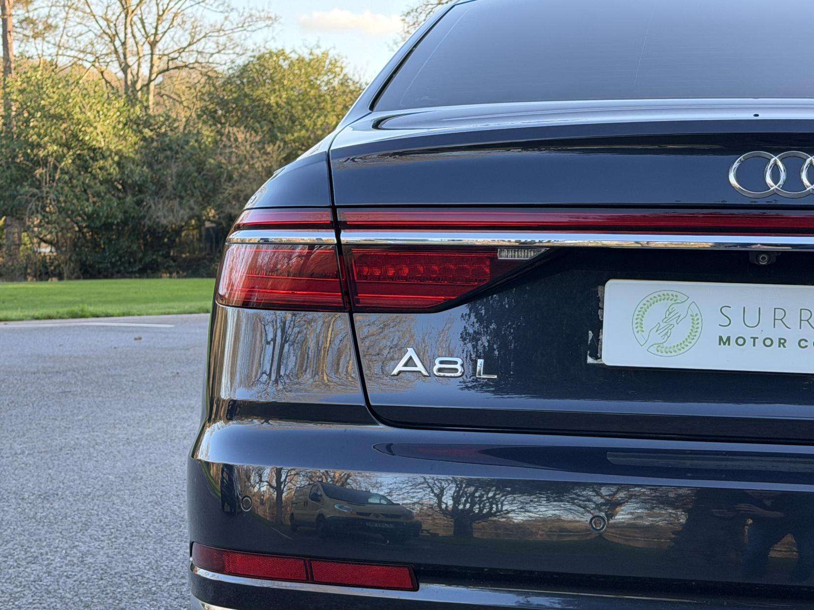 2018 AUDI A8 2018 AUDI A8
