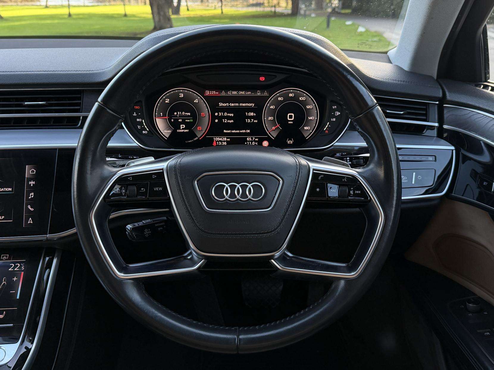 2018 AUDI A8 2018 AUDI A8