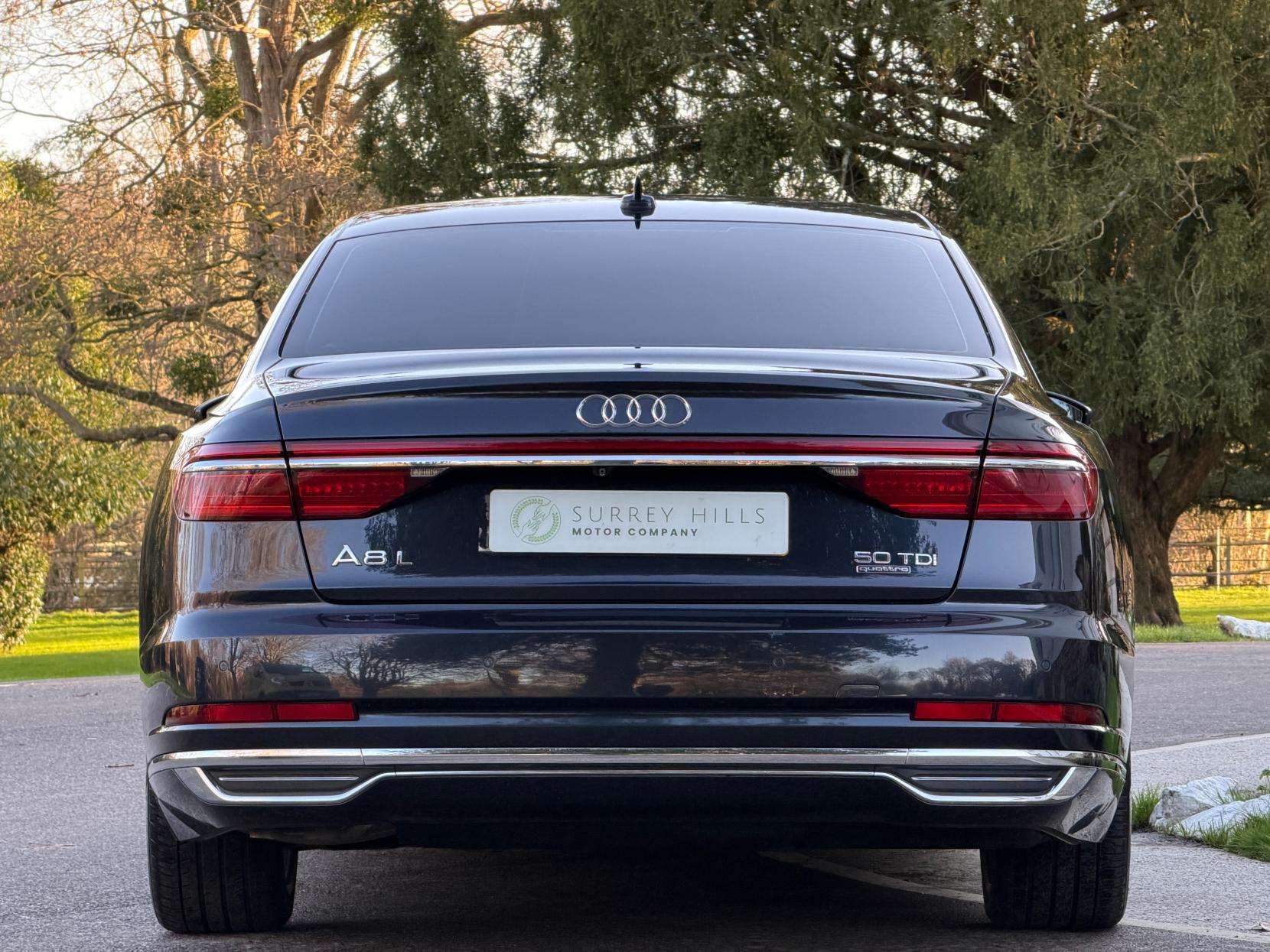2018 AUDI A8 2018 AUDI A8