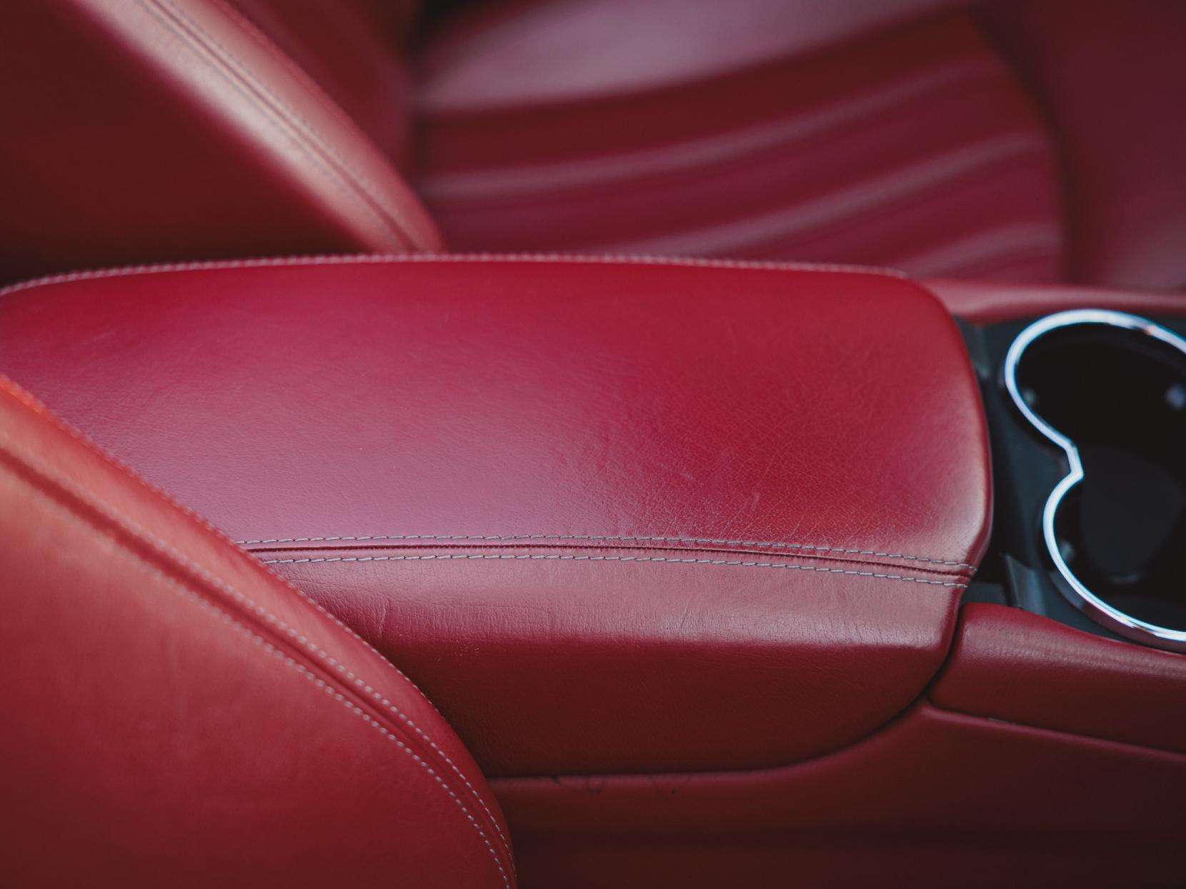 2011 MASERATI GRANCABRIO 2011 MASERATI GRANCABRIO