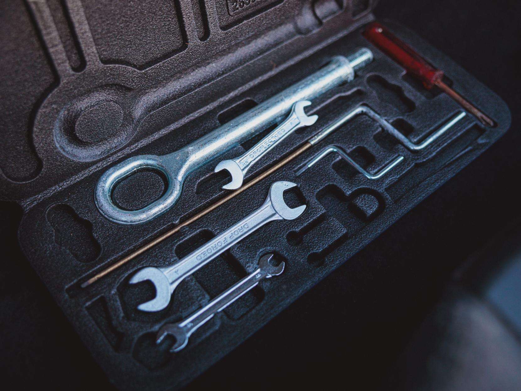 2011 MASERATI GRANCABRIO 2011 MASERATI GRANCABRIO