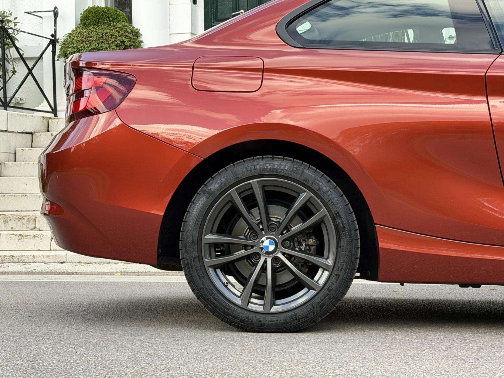 2021 BMW 2 SERIES 2021 BMW 2 SERIES