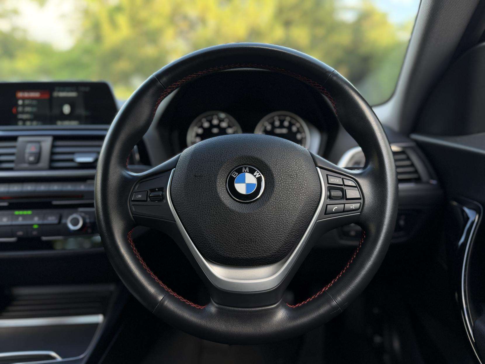 2021 BMW 2 SERIES 2021 BMW 2 SERIES
