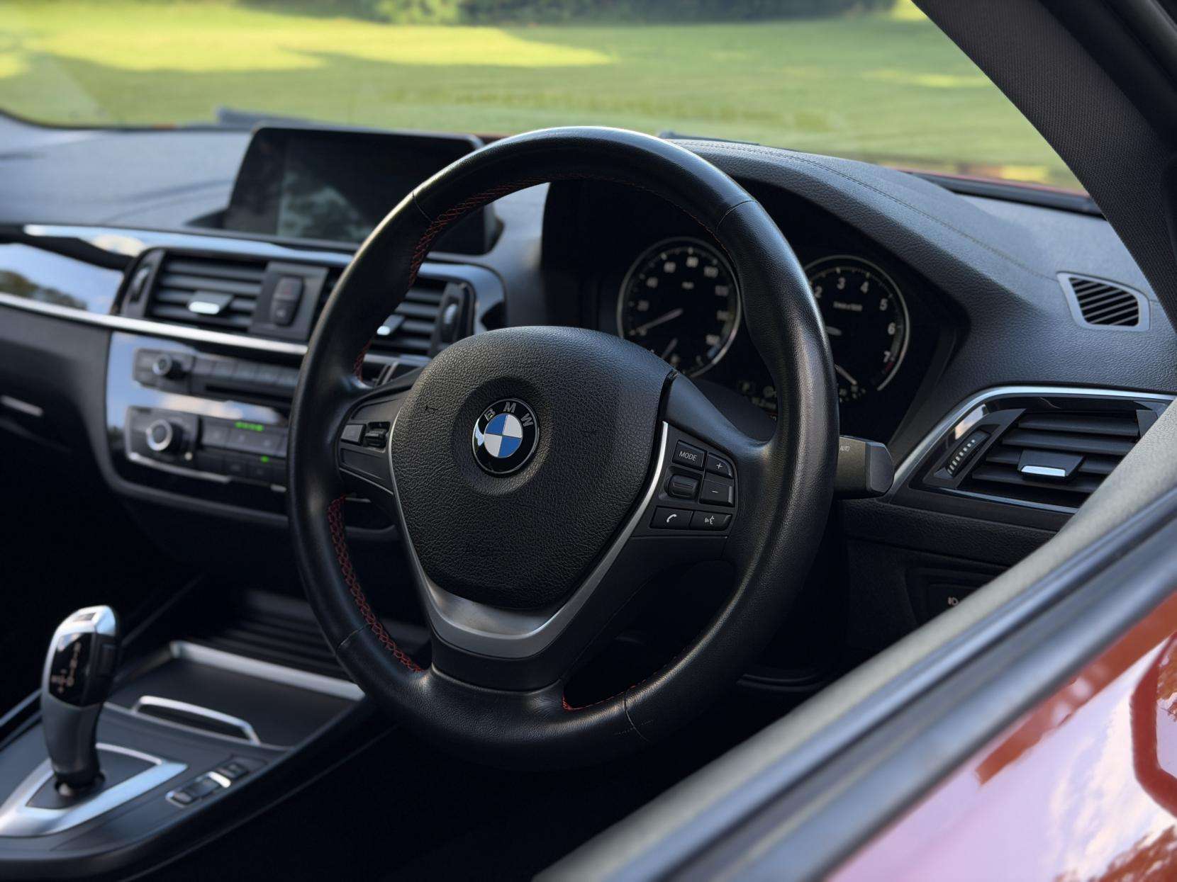 2021 BMW 2 SERIES 2021 BMW 2 SERIES