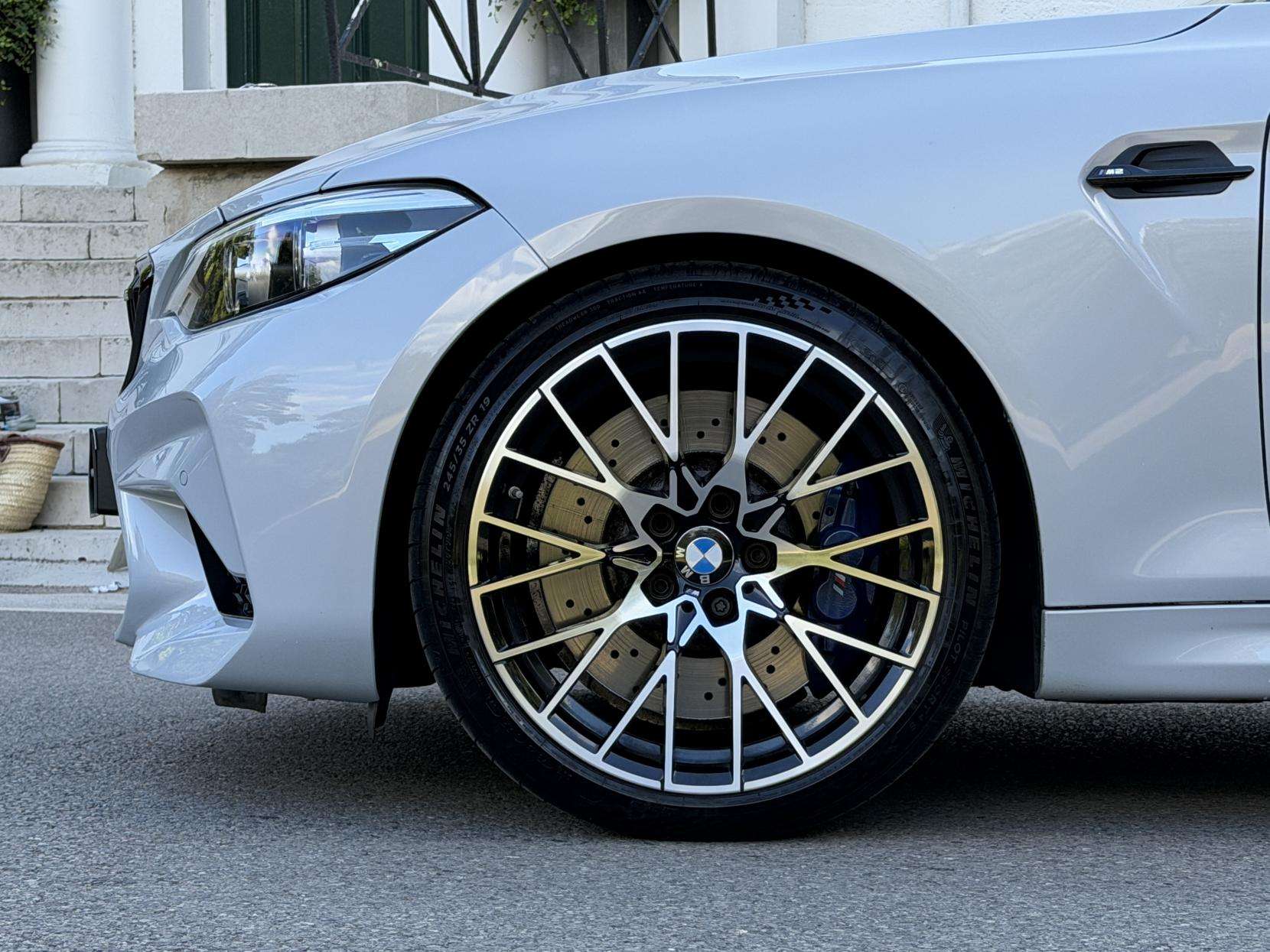 2019 BMW M2 2019 BMW M2