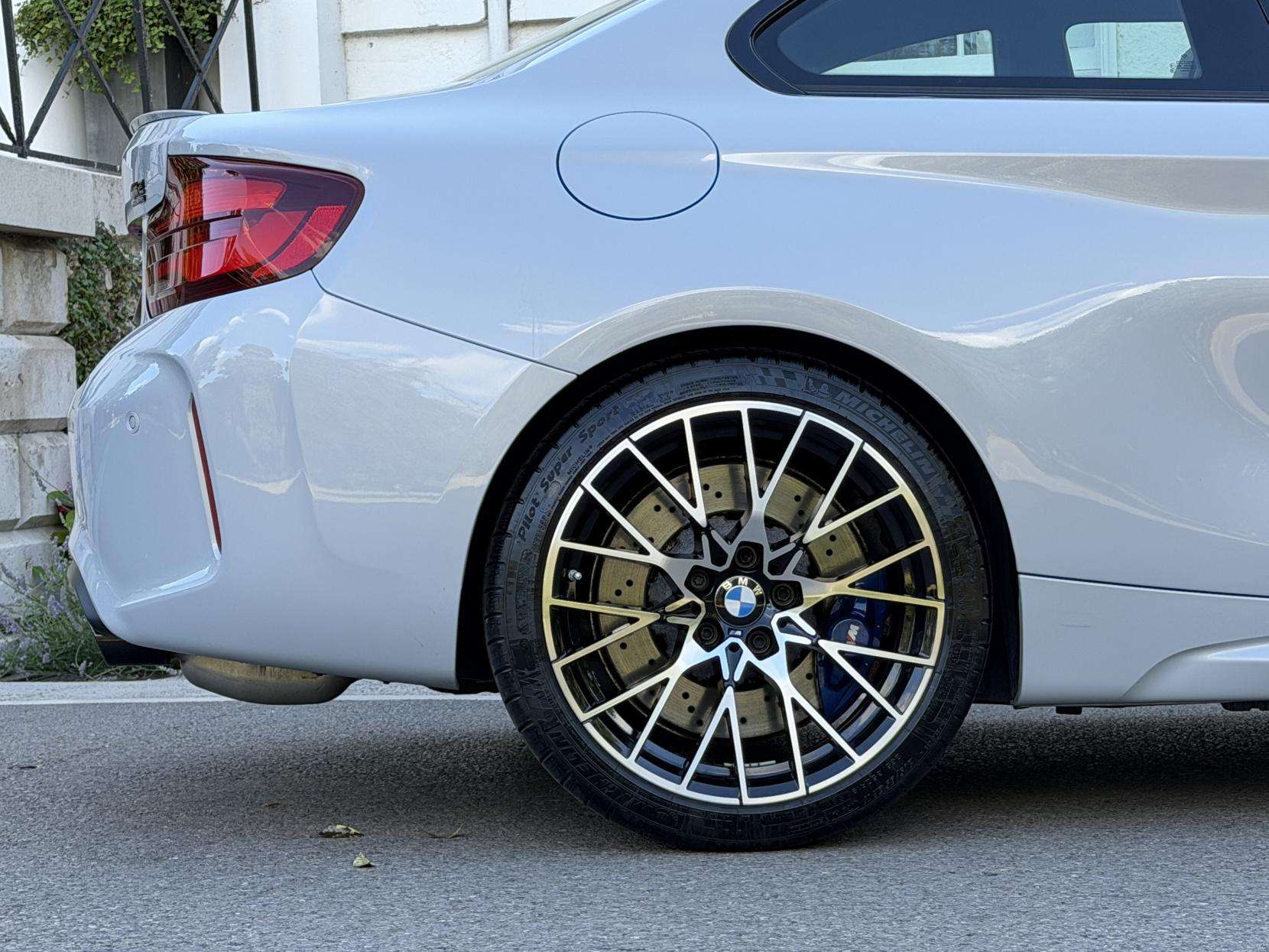 2019 BMW M2 2019 BMW M2