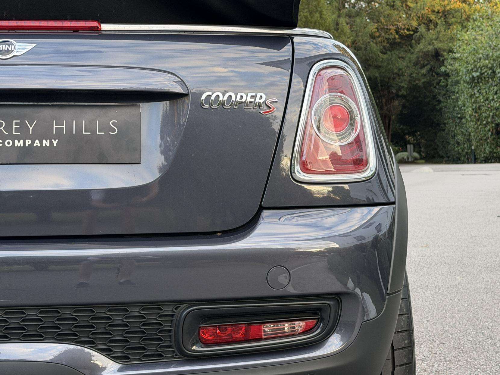 2012 MINI CONVERTIBLE 2012 MINI CONVERTIBLE