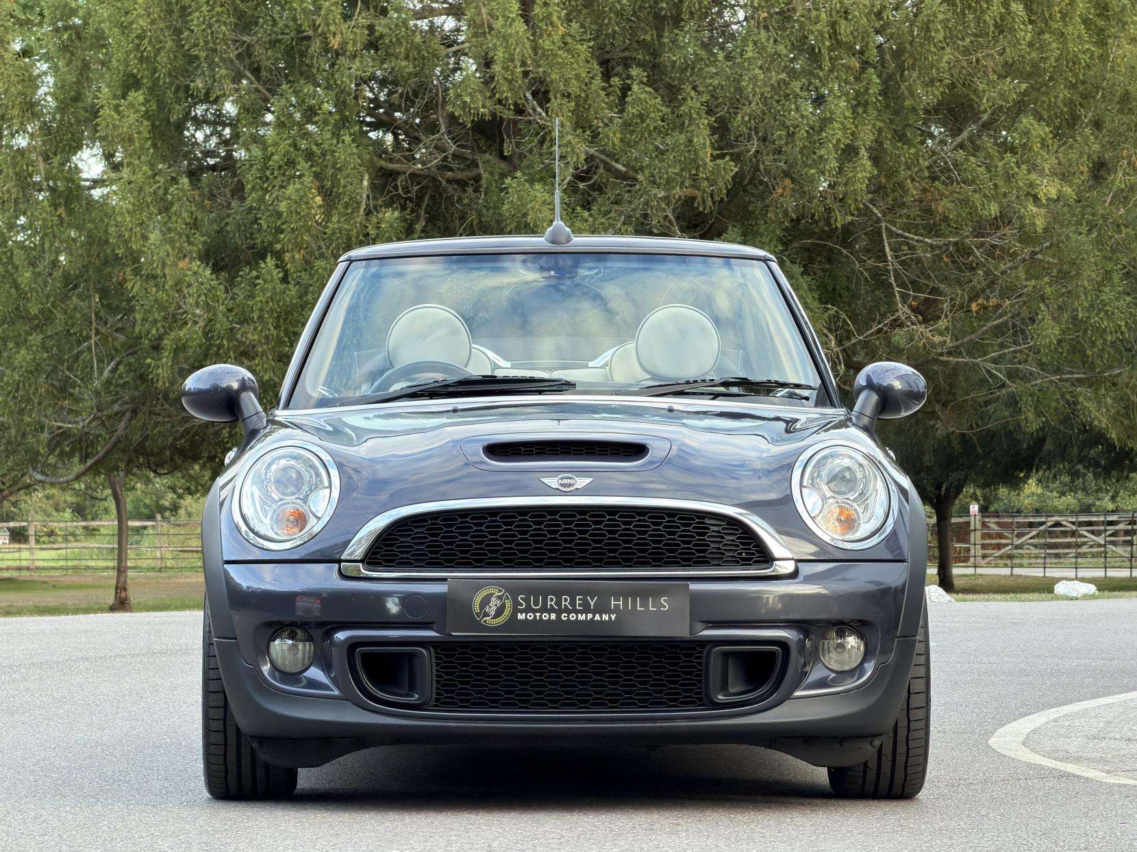 A 2012 MINI CONVERTIBLE 1.6 Cooper S Convertible 2dr Petrol Manual Euro 5 (s/s) (184 ps) A 2012 MINI CONVERTIBLE 1.6 Cooper S Convertible 2dr Petrol Manual Euro 5 (s/s) (184 ps)