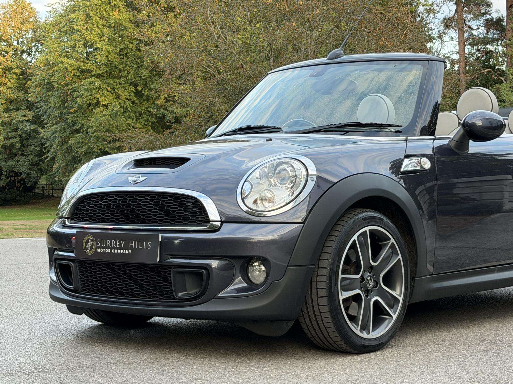 2012 MINI CONVERTIBLE 2012 MINI CONVERTIBLE