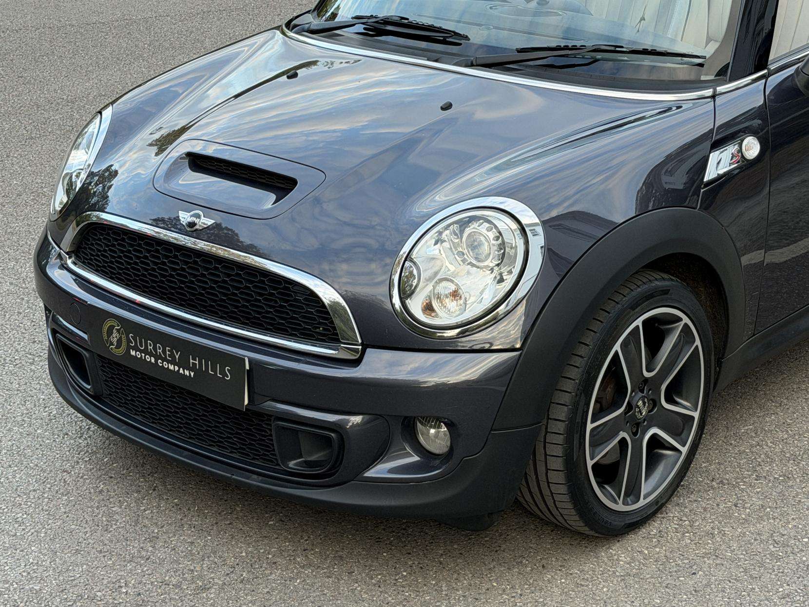 2012 MINI CONVERTIBLE 2012 MINI CONVERTIBLE