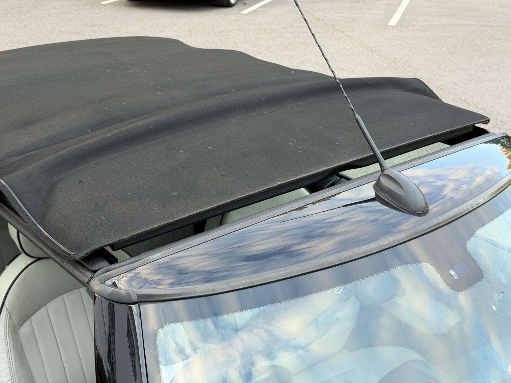 2012 MINI CONVERTIBLE 2012 MINI CONVERTIBLE