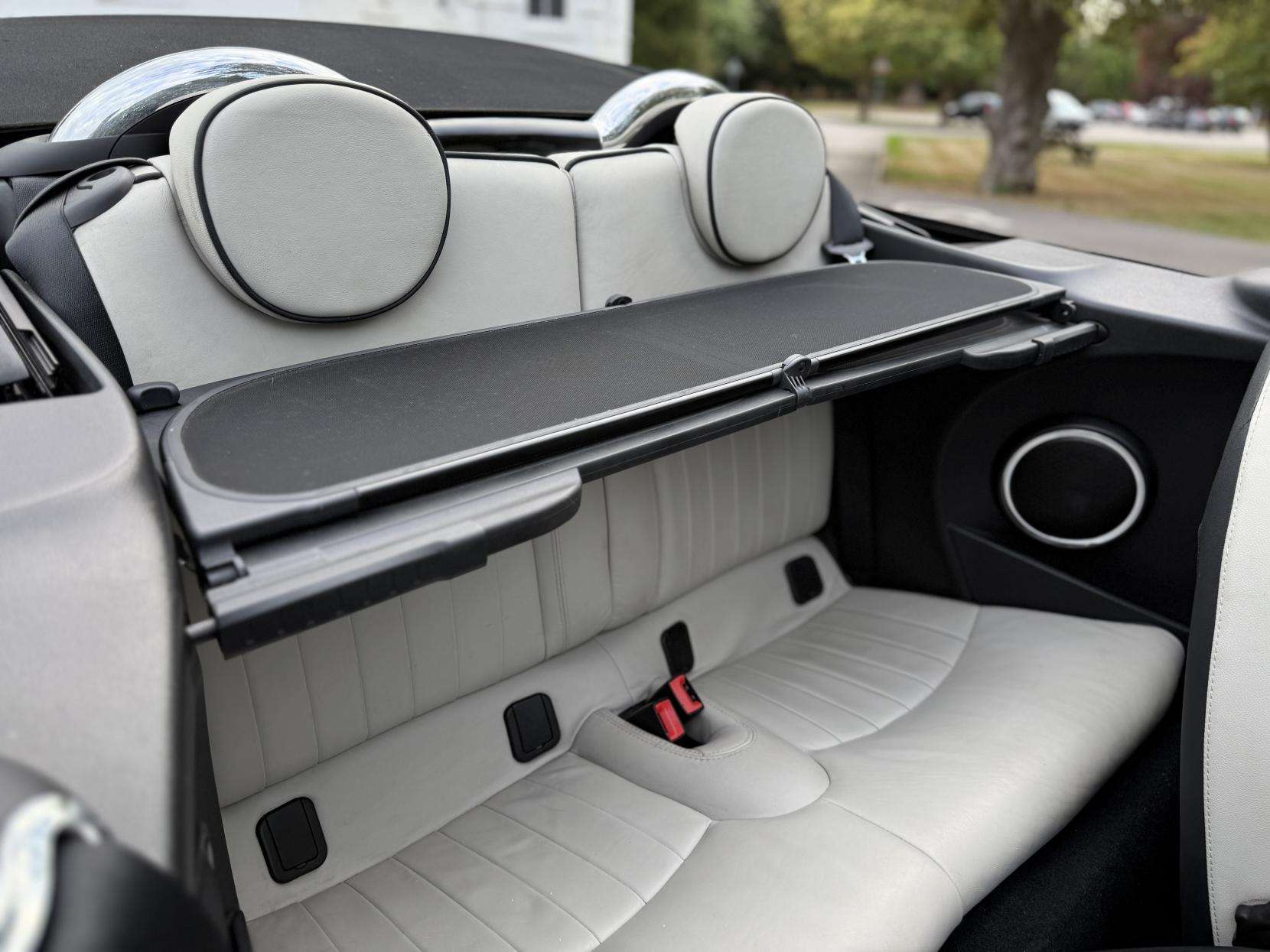 2012 MINI CONVERTIBLE 2012 MINI CONVERTIBLE