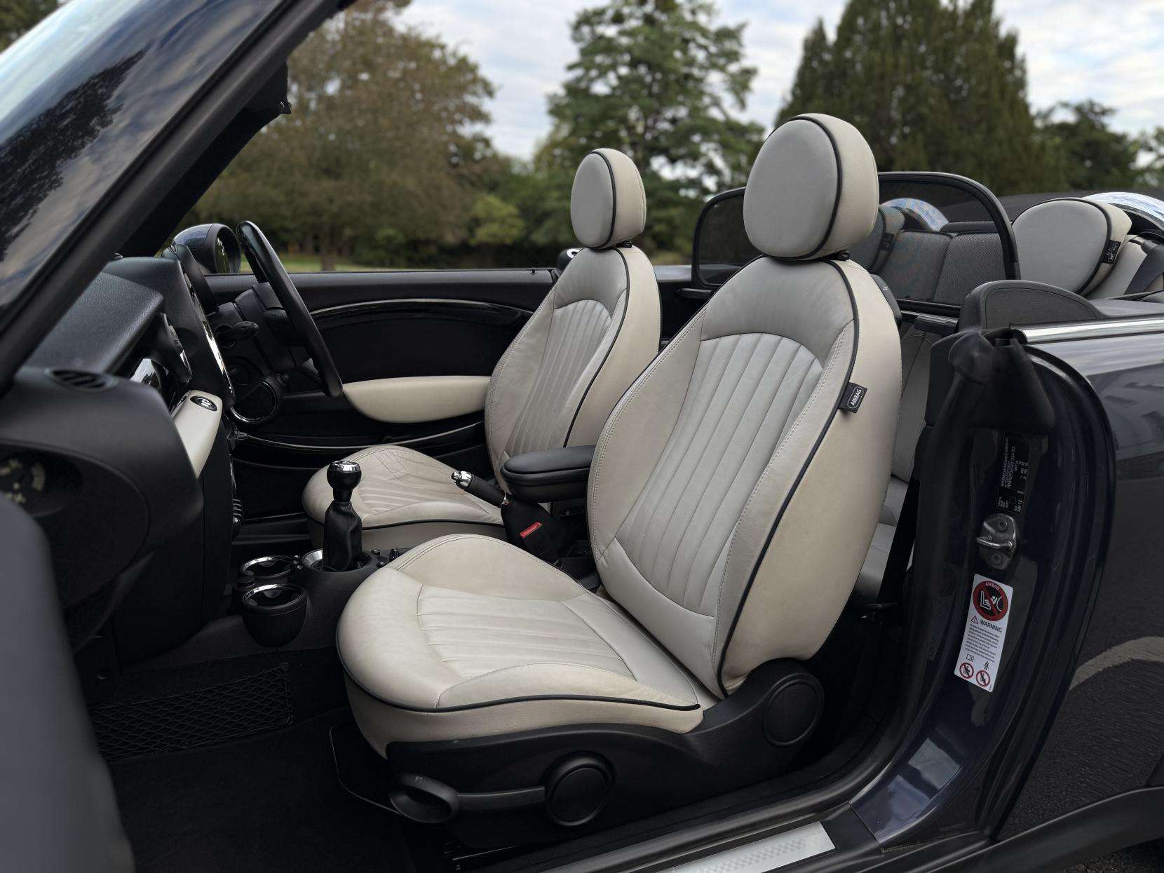 2012 MINI CONVERTIBLE 2012 MINI CONVERTIBLE