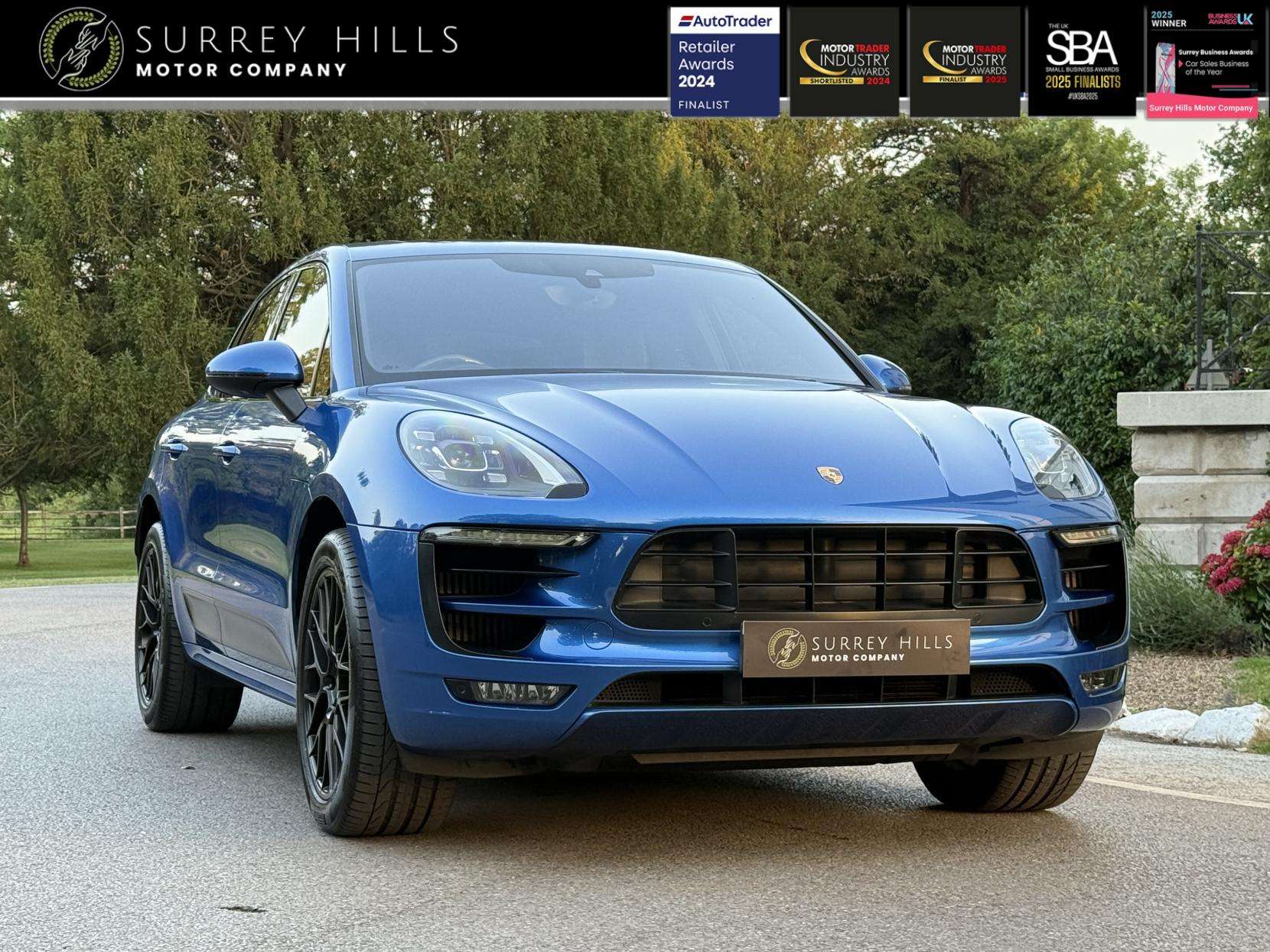 A 2017 PORSCHE MACAN 3.0T V6 GTS SUV 5dr Petrol PDK 4WD Euro 6 (s/s) (360 ps) A 2017 PORSCHE MACAN 3.0T V6 GTS SUV 5dr Petrol PDK 4WD Euro 6 (s/s) (360 ps)