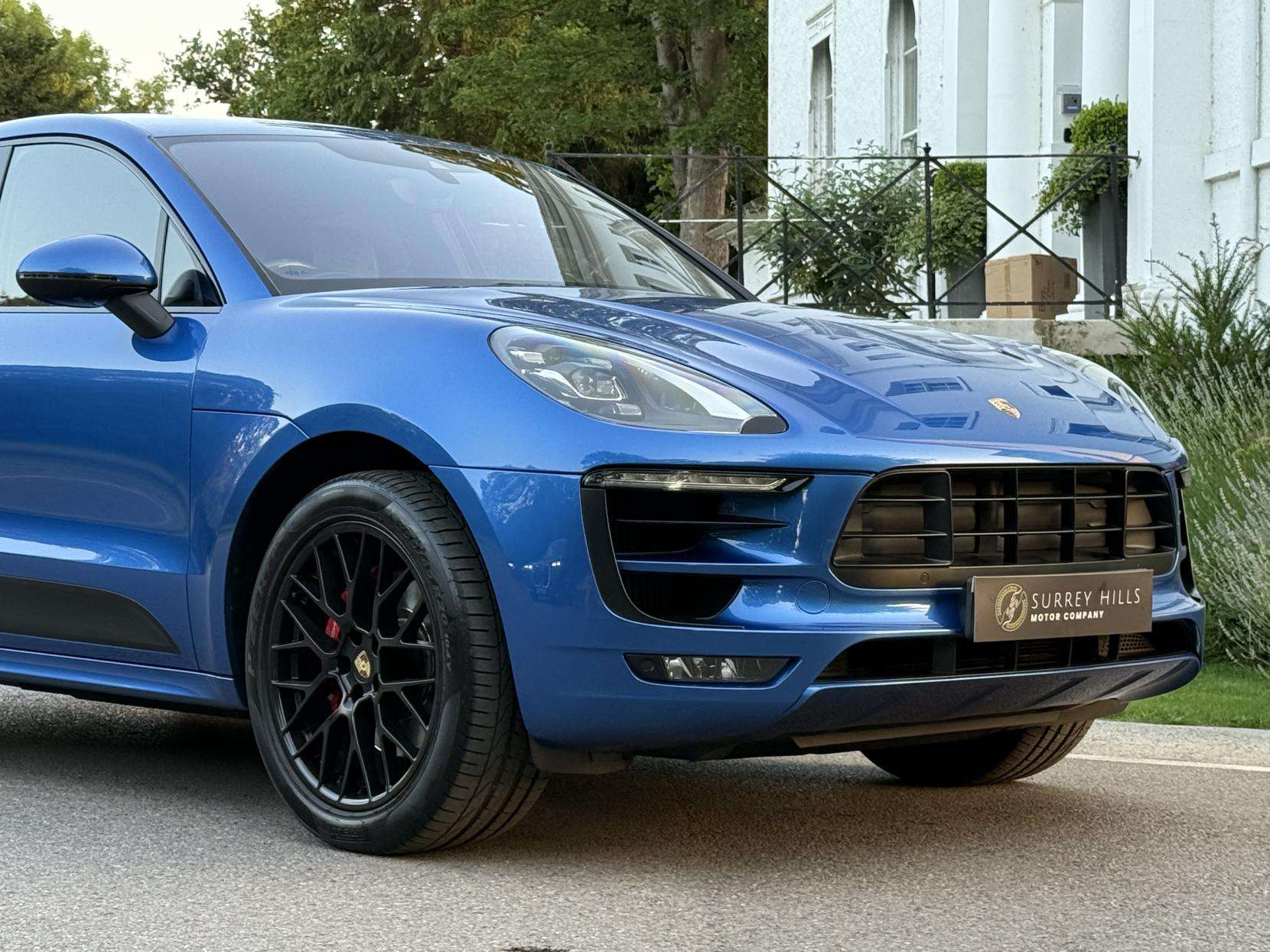 2017 PORSCHE MACAN 2017 PORSCHE MACAN