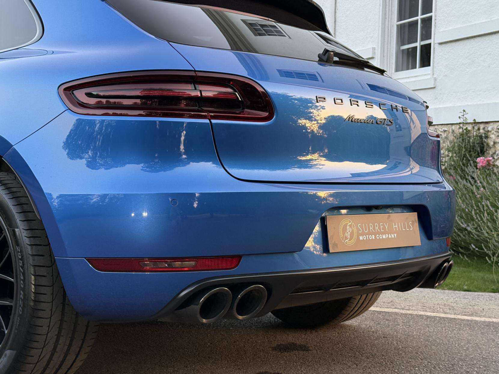 2017 PORSCHE MACAN 2017 PORSCHE MACAN