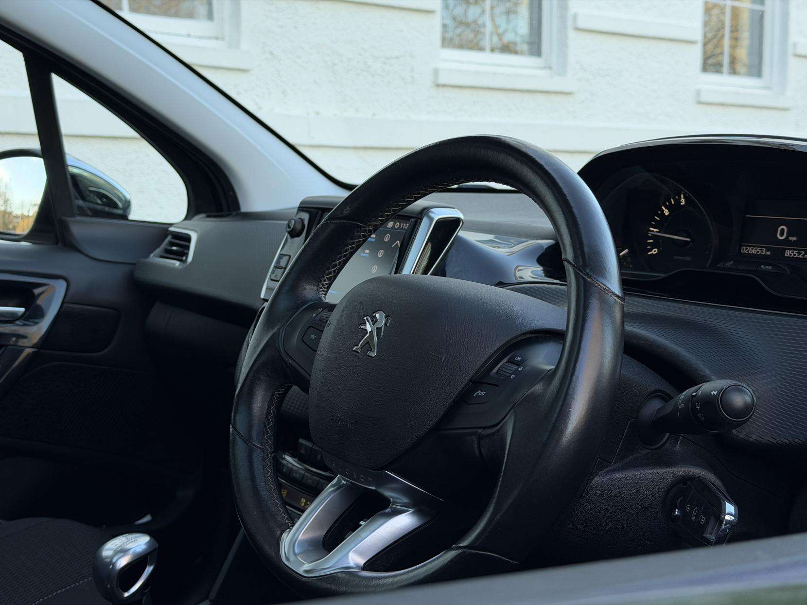 2019 PEUGEOT 208 2019 PEUGEOT 208