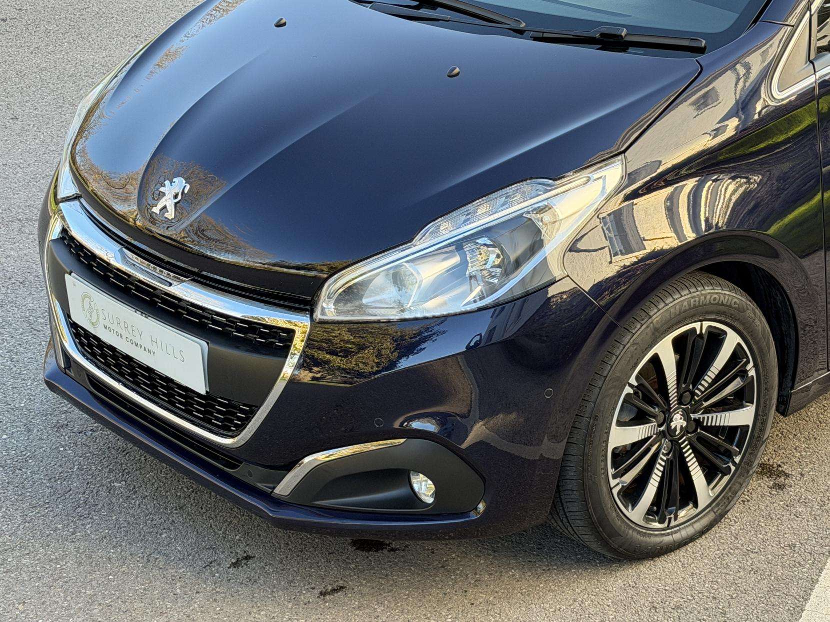 2019 PEUGEOT 208 2019 PEUGEOT 208