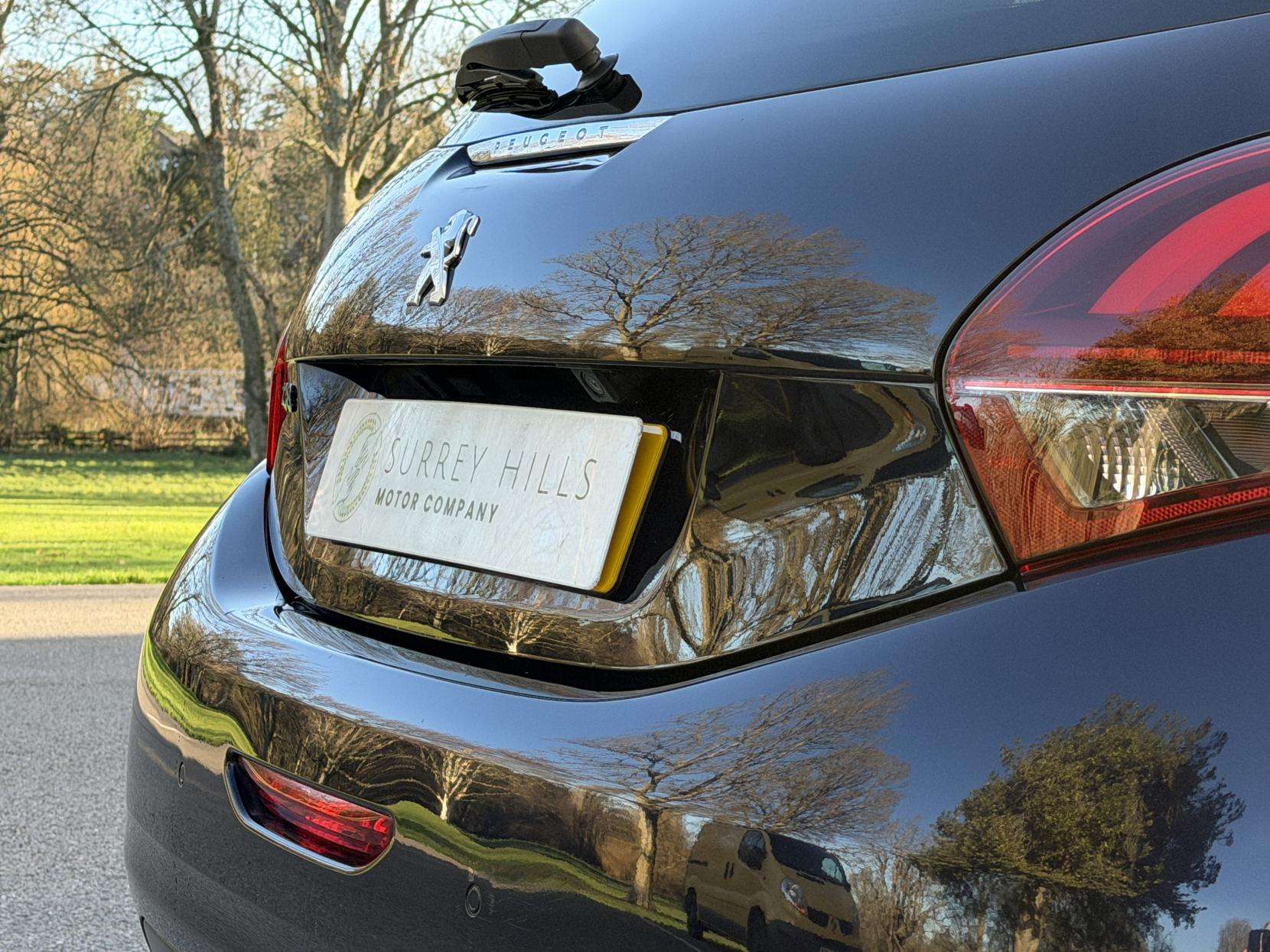 2019 PEUGEOT 208 2019 PEUGEOT 208