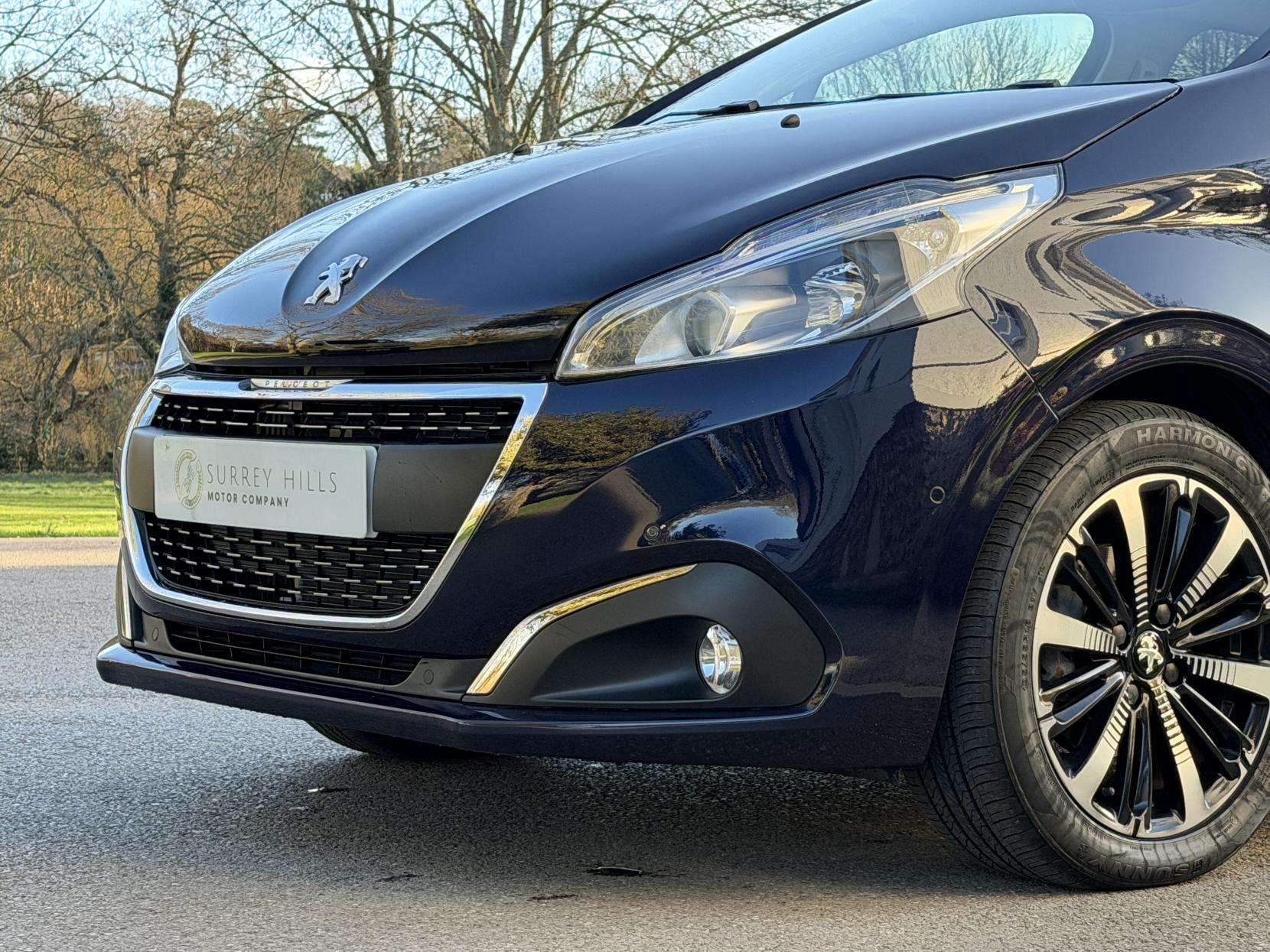 2019 PEUGEOT 208 2019 PEUGEOT 208