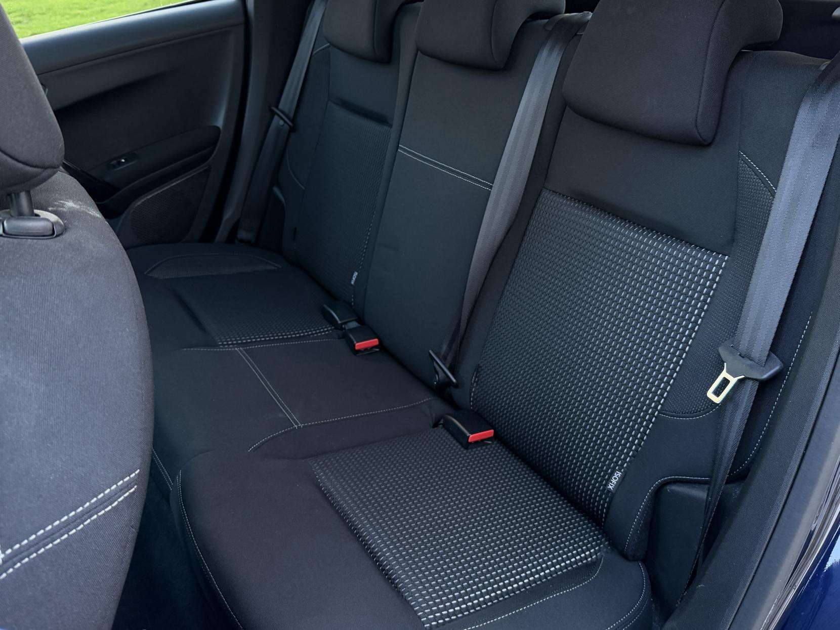 2019 PEUGEOT 208 2019 PEUGEOT 208