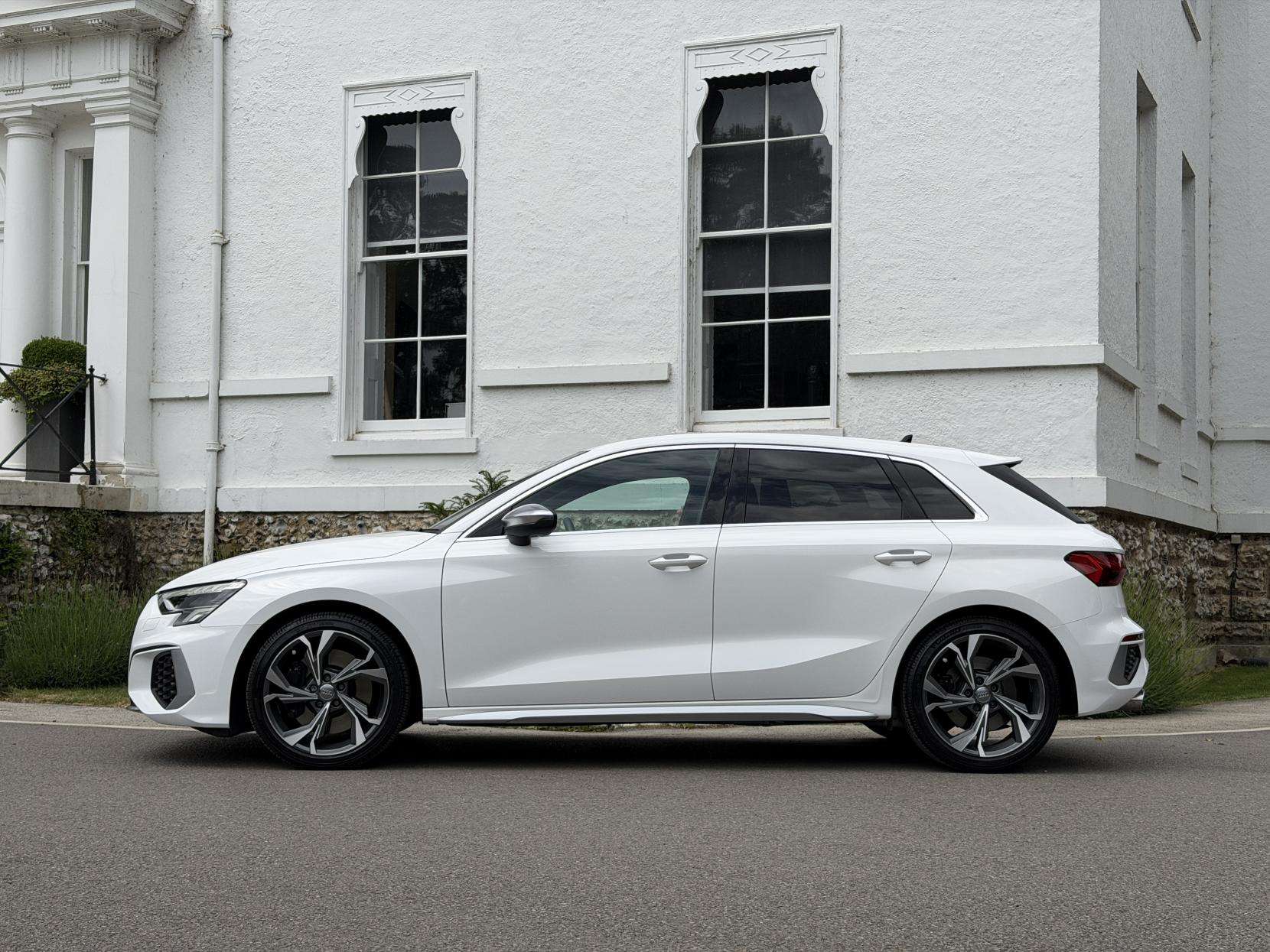 A 2021 AUDI S3 2.0 TFSI Sportback 5dr Petrol S Tronic quattro Euro 6 (s/s) (310 ps) A 2021 AUDI S3 2.0 TFSI Sportback 5dr Petrol S Tronic quattro Euro 6 (s/s) (310 ps)